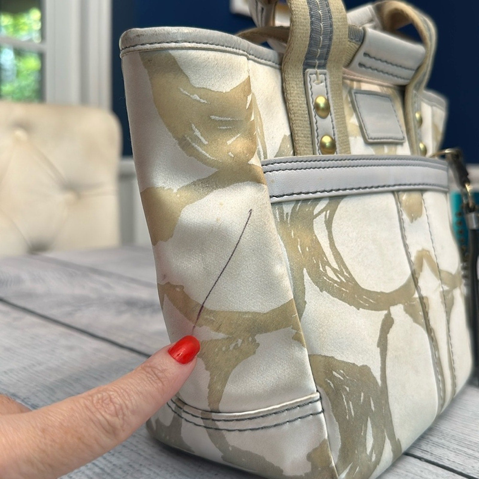 Coach hand bag Y2K white