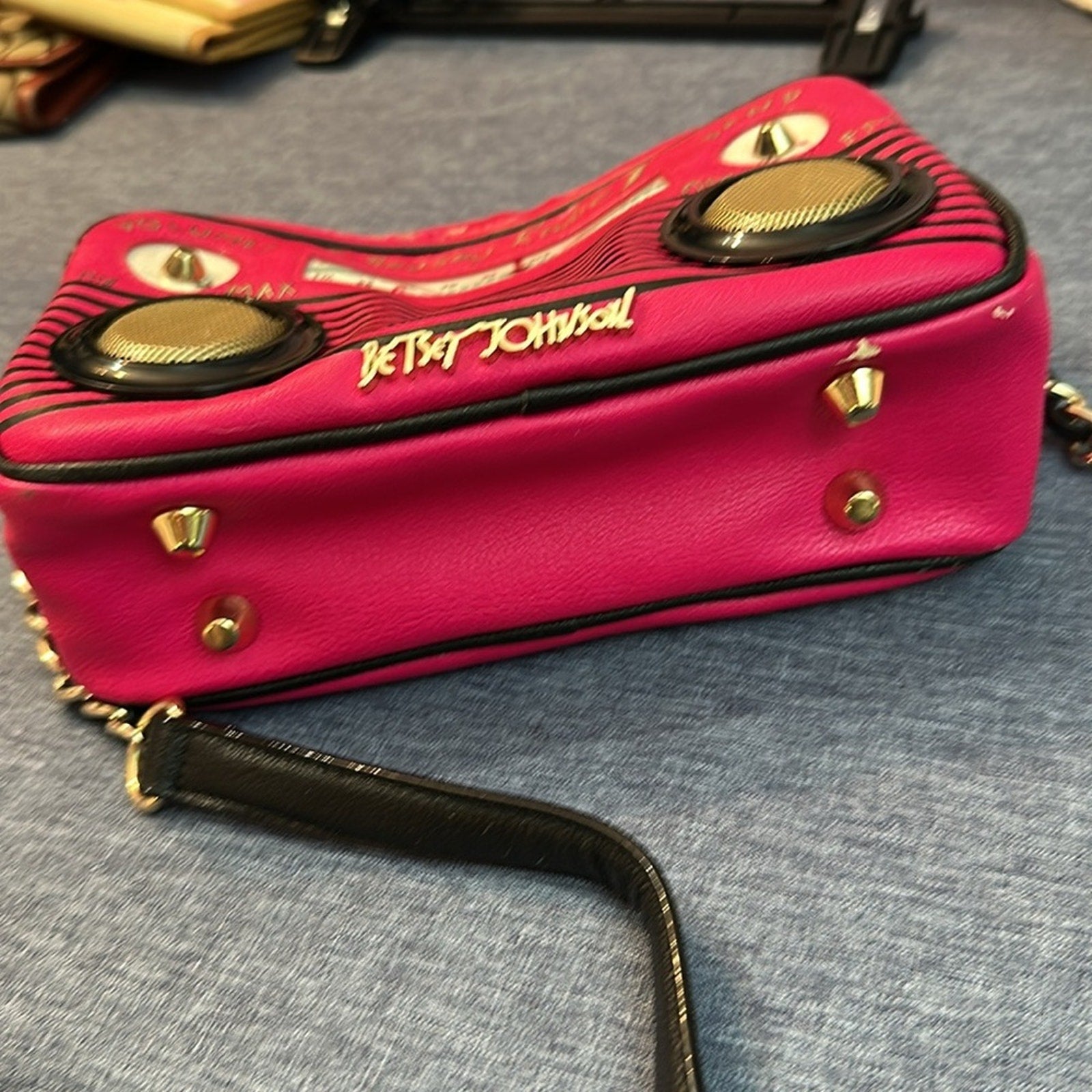 Betsey Johnson Women's Kitsch Boom Box Here Comes Treble Crossbody Handbag