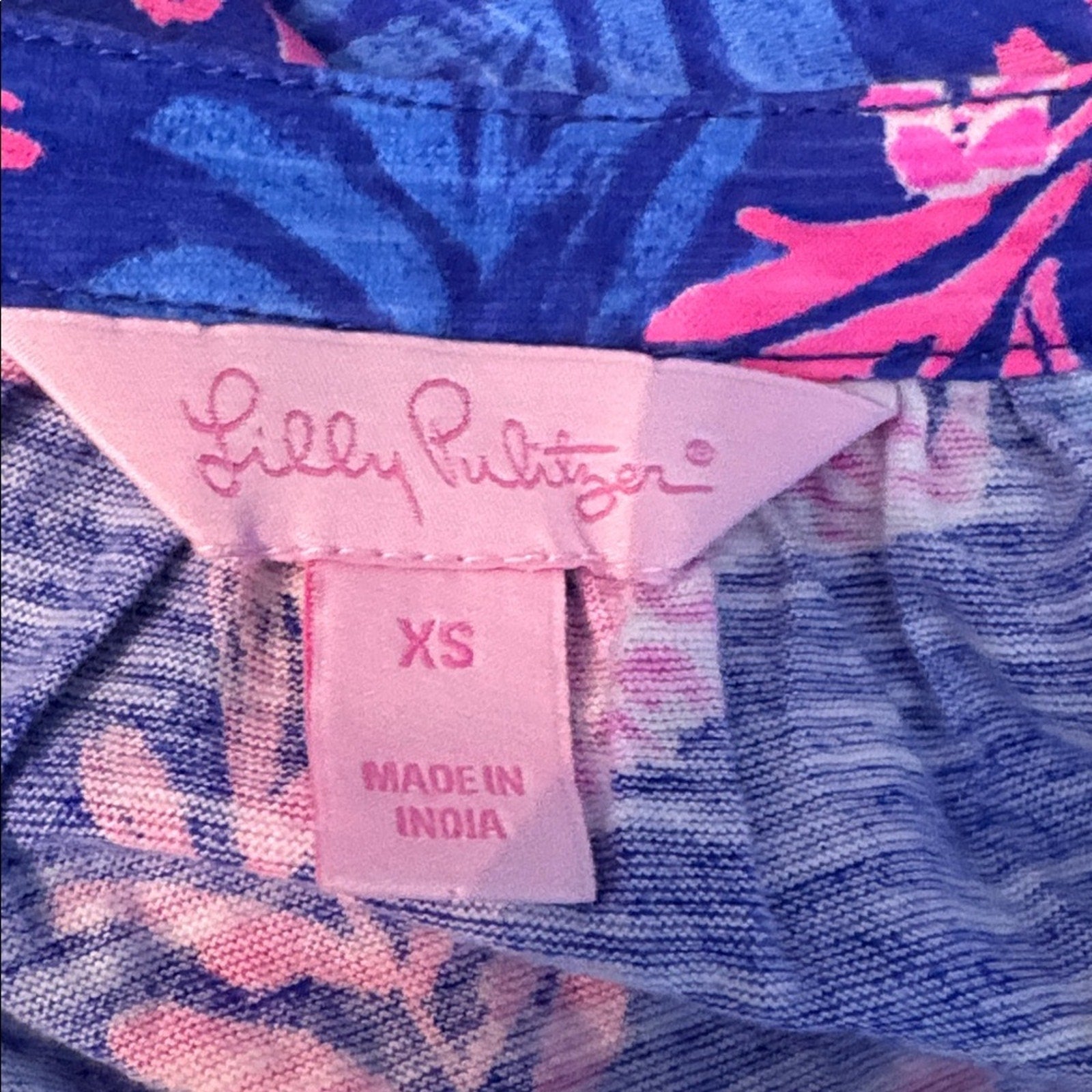 Lilly Pulitzer Tiegen Zebra Print Pink Blue Cotton V Neck - size XS