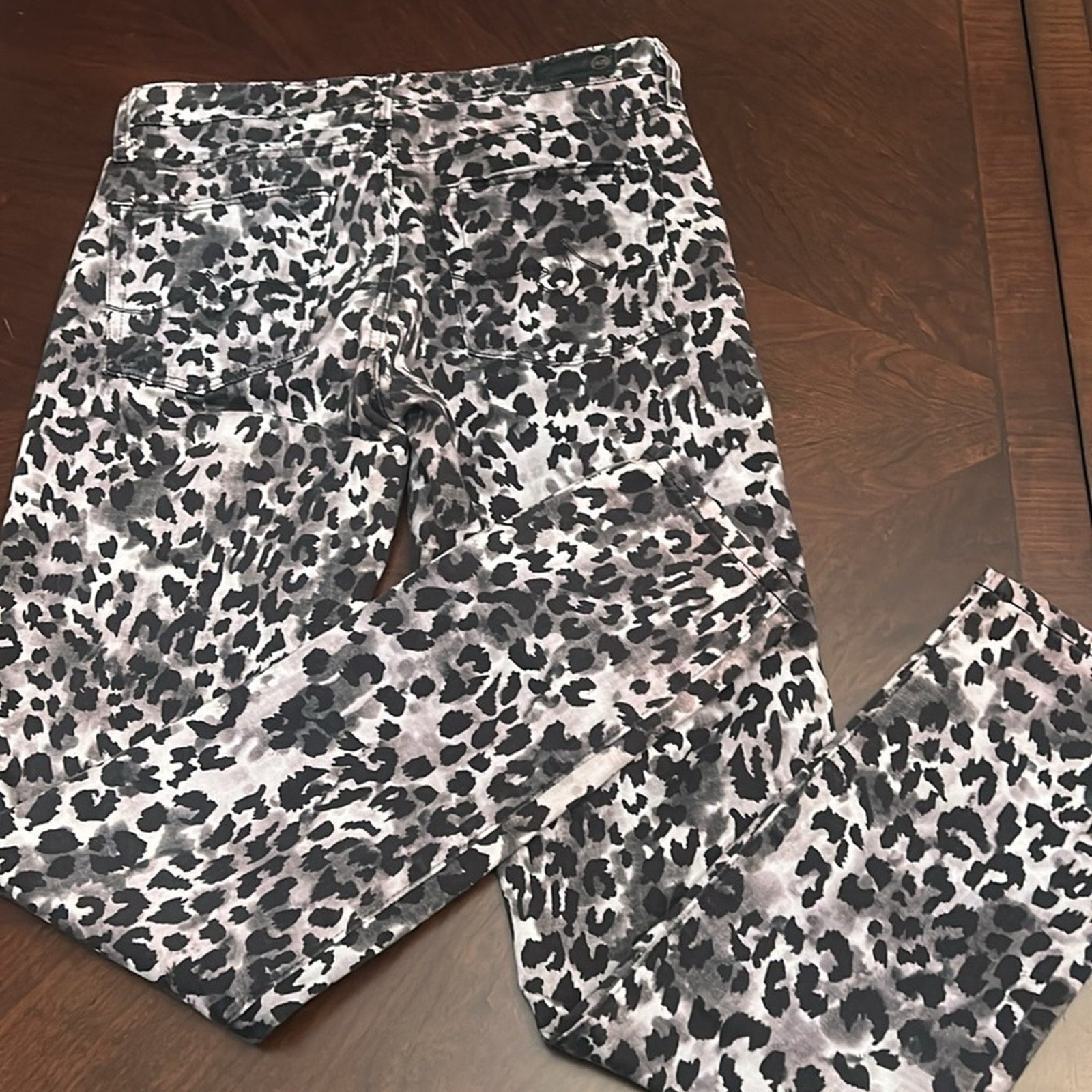AG Adriano Goldschmied Prima Ankle Cigarette Leopard Stretch Jeans size 27