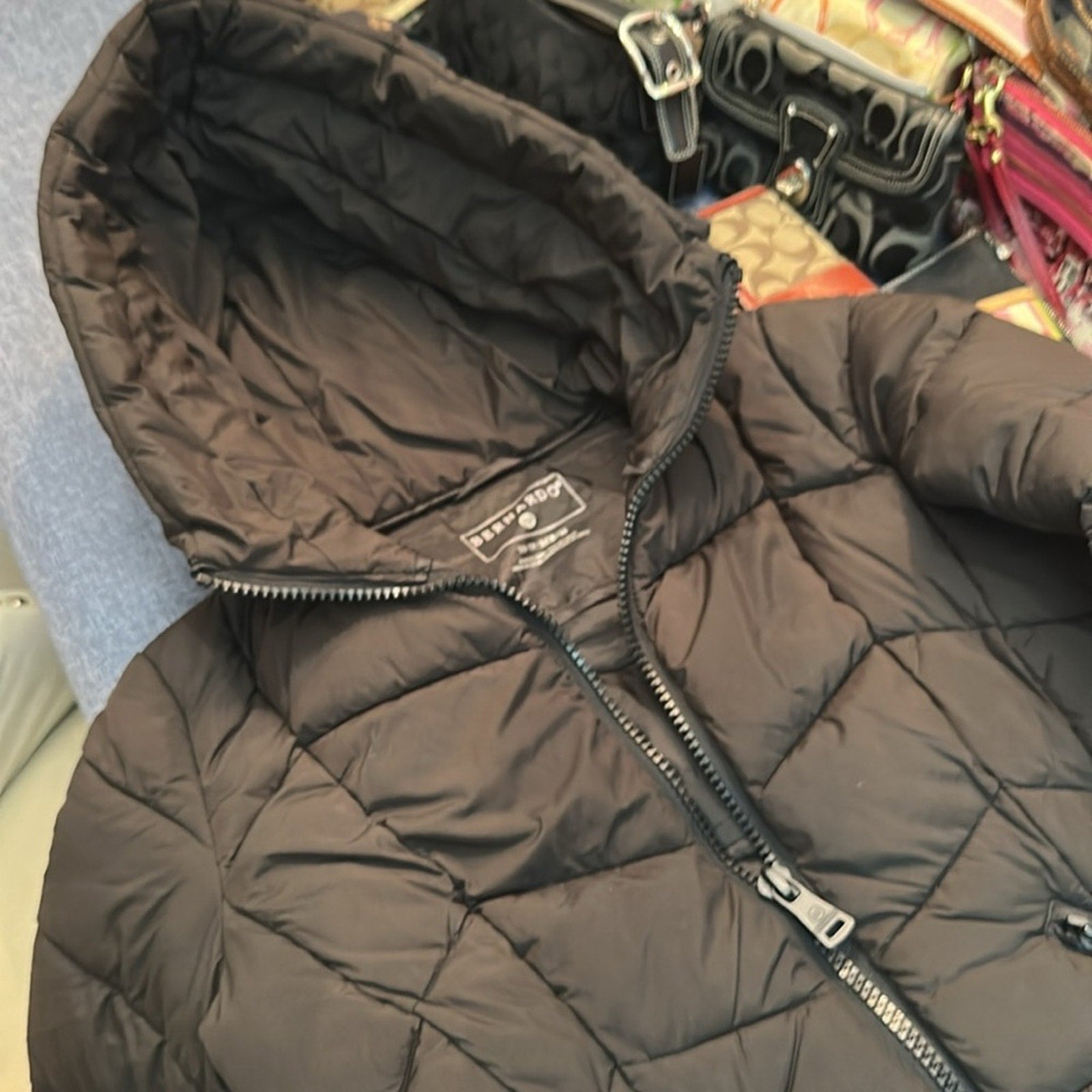 NEW Bernardo Fab Funnel Quilted Puffer Jacket - size XS
