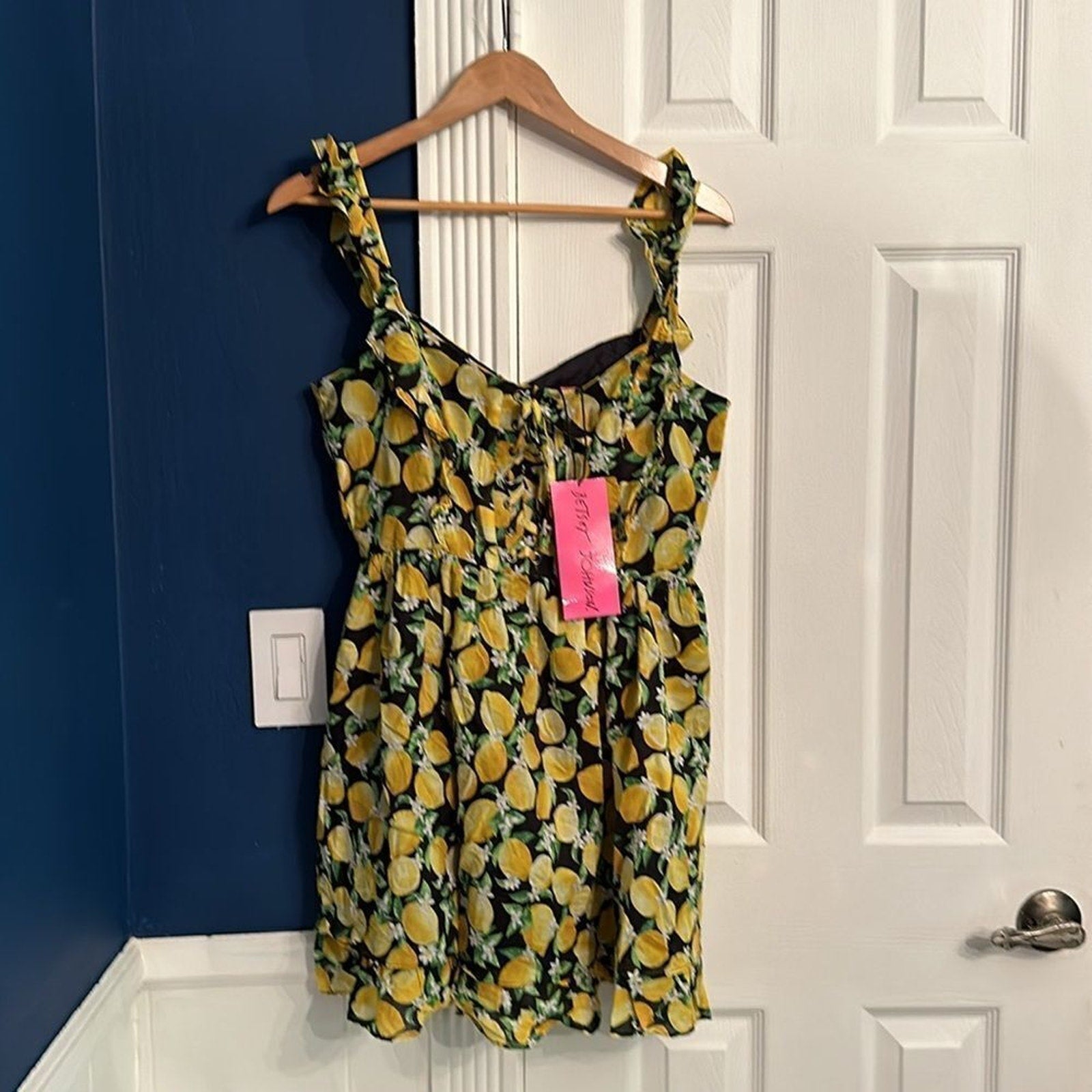 NWT Betsey Johnson Layla Lemon Mini dress $119 - size 8