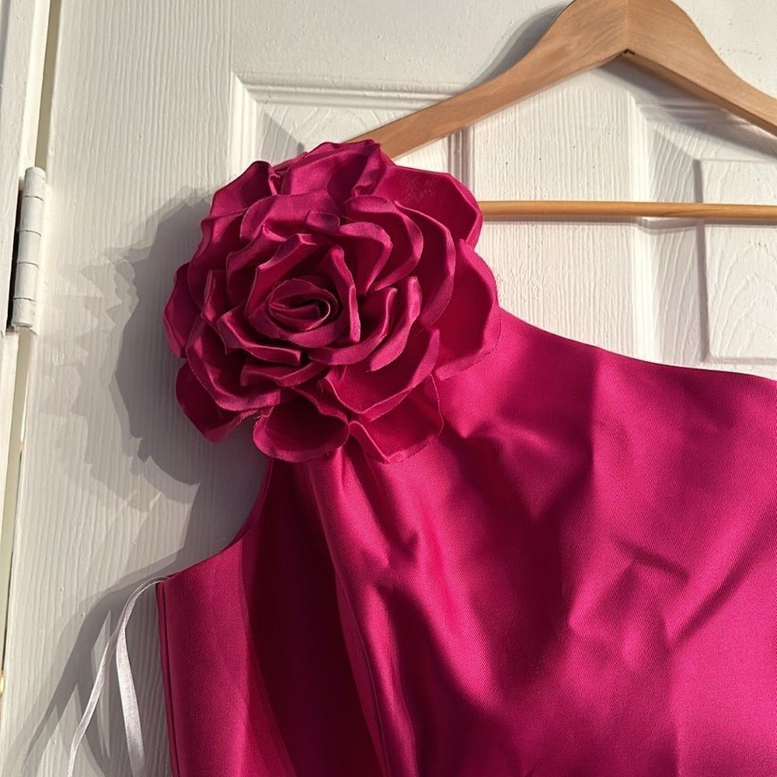NWT Alfred Sung Flower One-Shoulder Column Gown Pink - size 16