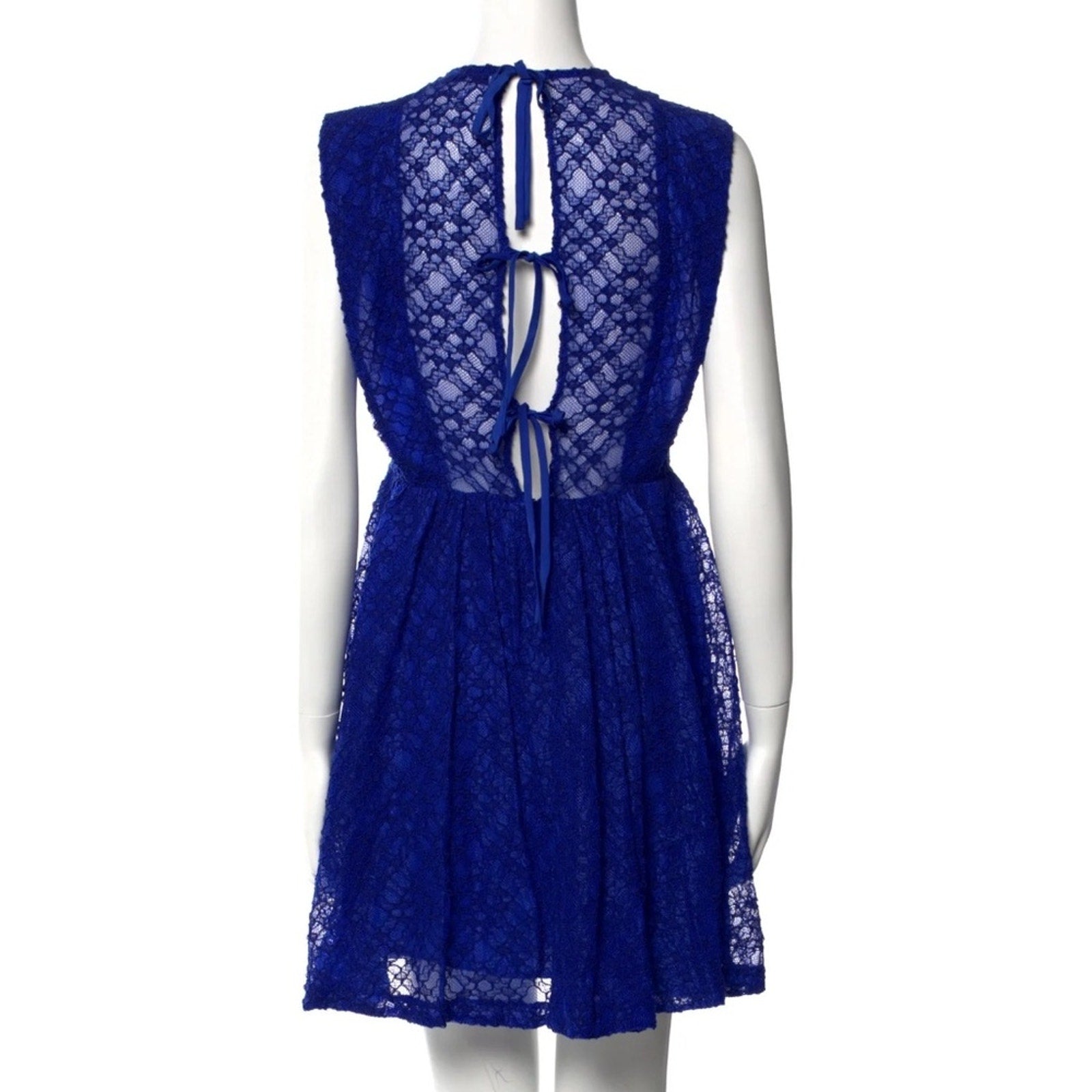Sandro Mikka Lace Dress - size 2 (US - M)
