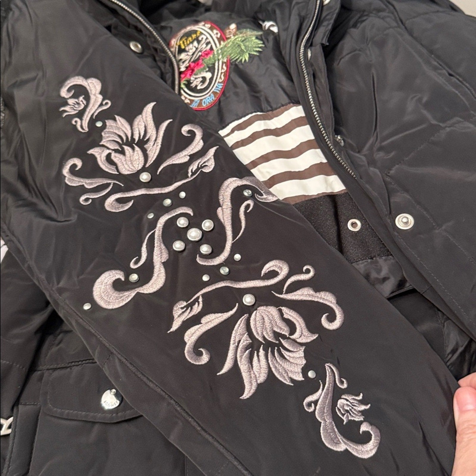 Bogner Ladies Down Ski Jacket embroidered- size 4