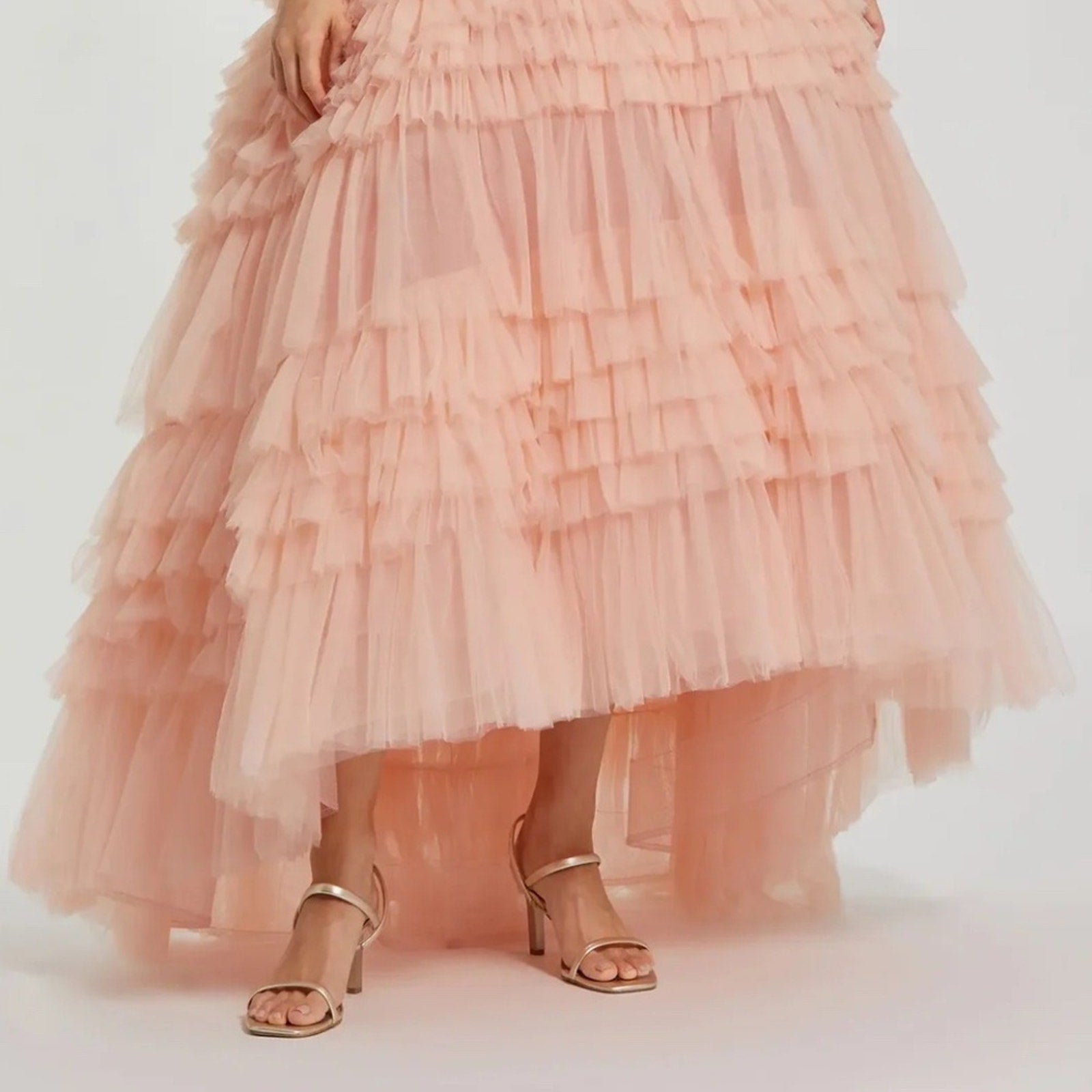 MAC DUGGAL Pink Strapless Tulle Ruffle Gown - size 6