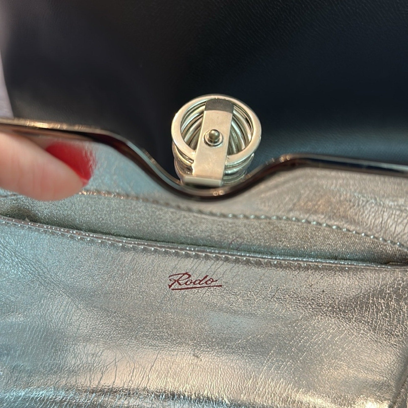 Rodo Metallic Dark Silver with Silver Pendant Crossbody