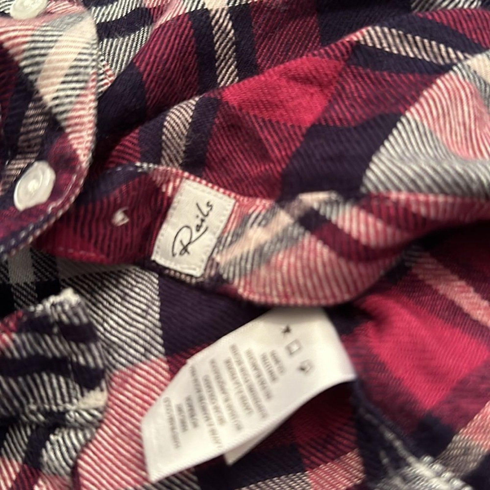 NEW Rails Hunter Lychee, Navy, & White - size small