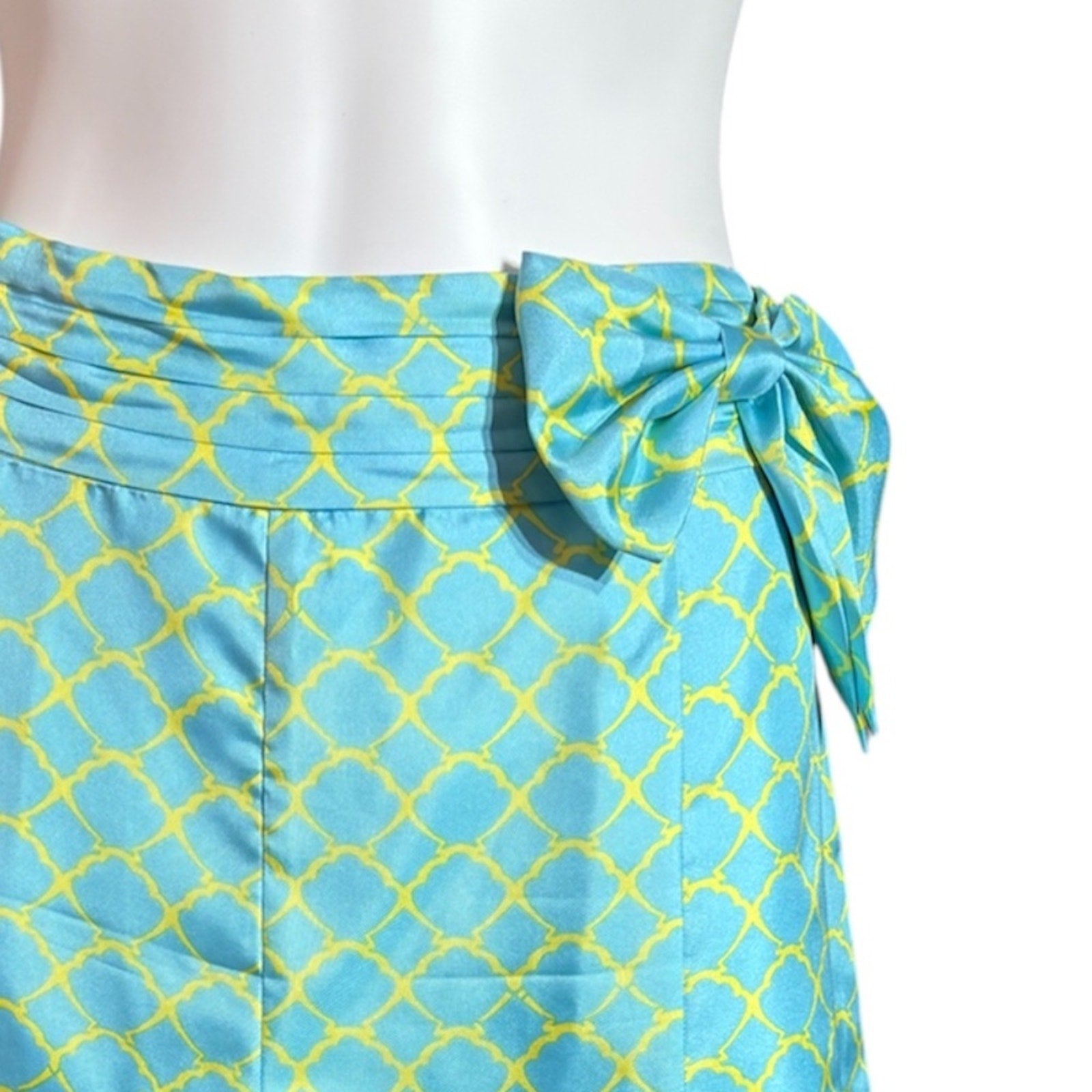 Lilly Pulitzer Adeline Silk Skirt with bow - size 10