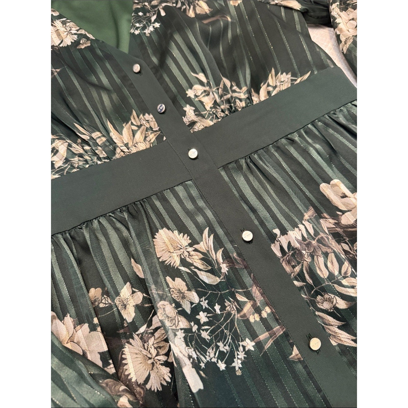 Ted Baker Delyla Meadow-Print Midi Dress - 3 🌟