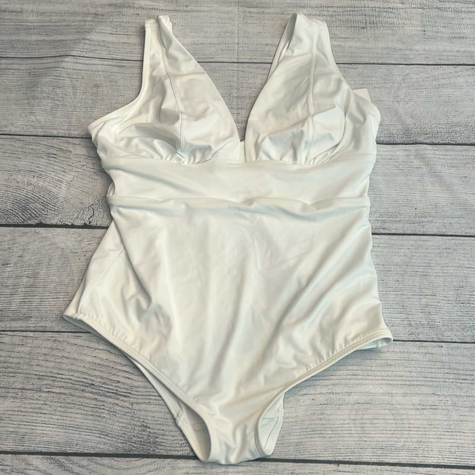 NWT Andie Swim The Mykonos Ribbed One Piece in white - size XXL