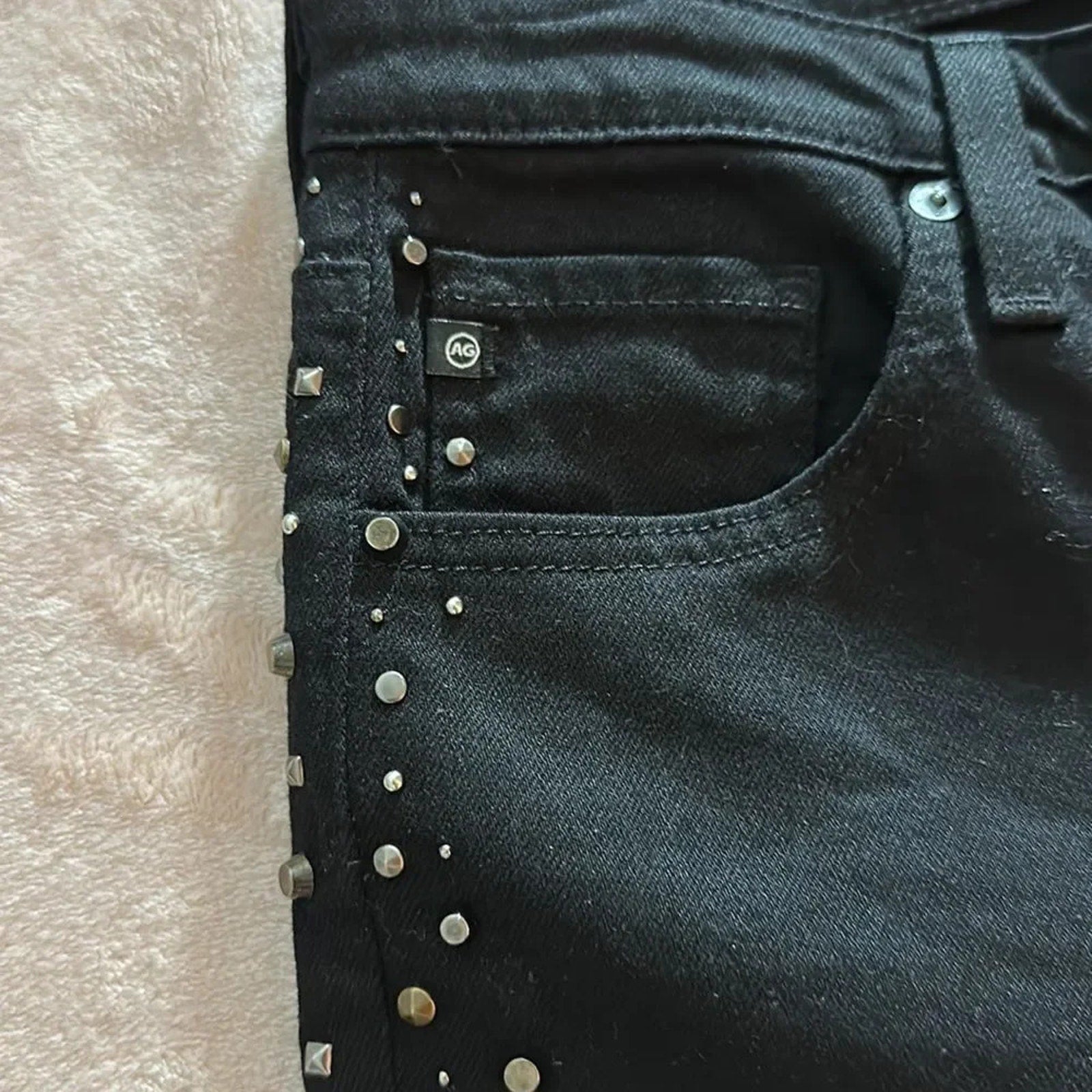 NEW AG THE ISABELLE JEANS IN SUPER BLACK METEOR SHOWER