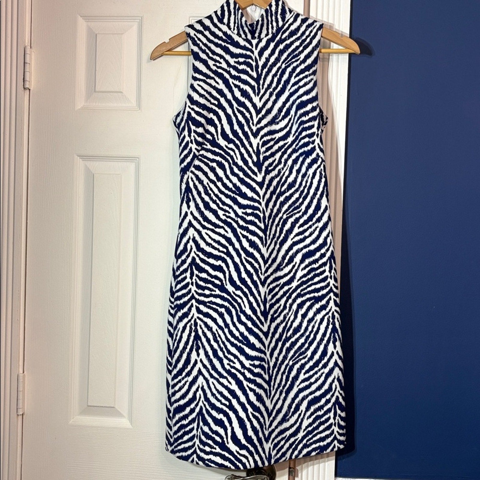 J.McLaughlin Delaney Dress Zebra Animal Print - size XS