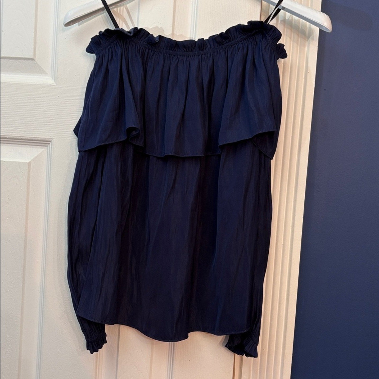 Lilly Pulitzer Women's Dee Top Satin Off-Shoulders - size XS