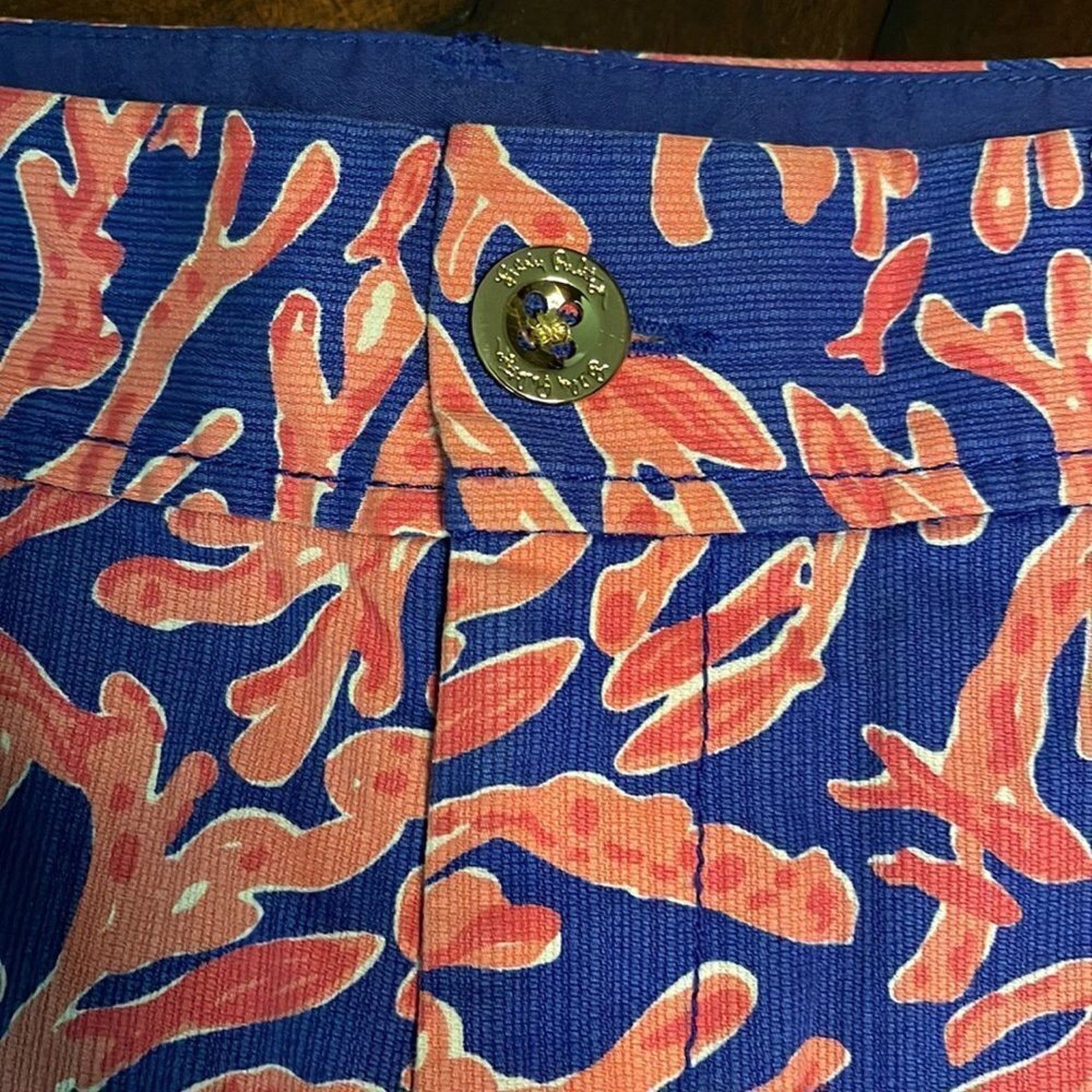 NWOT Lilly Pulitzer Callahan Shorts Coral Print - size 4