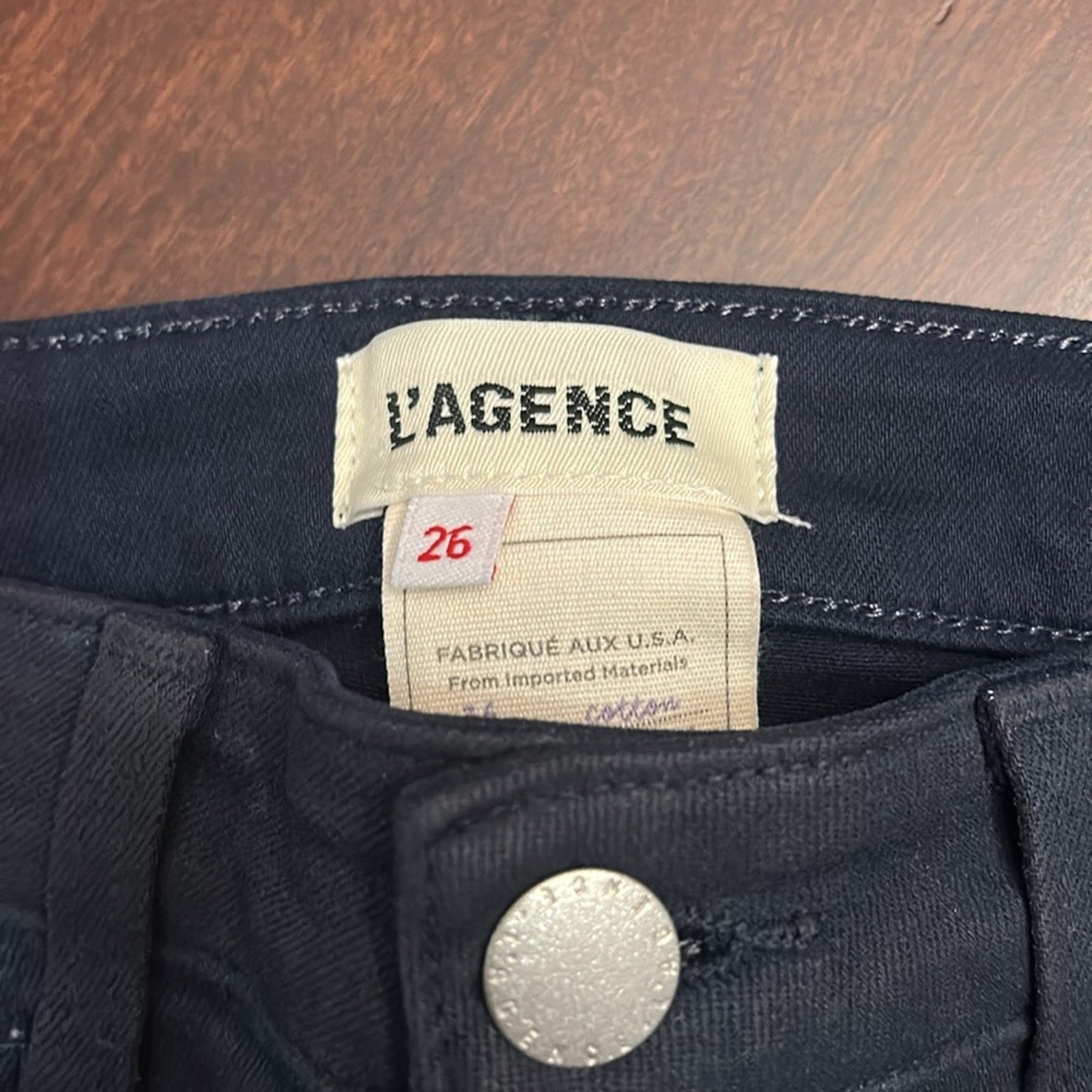 L'agence Margot Coated Cropped Skinny Jean - size 26