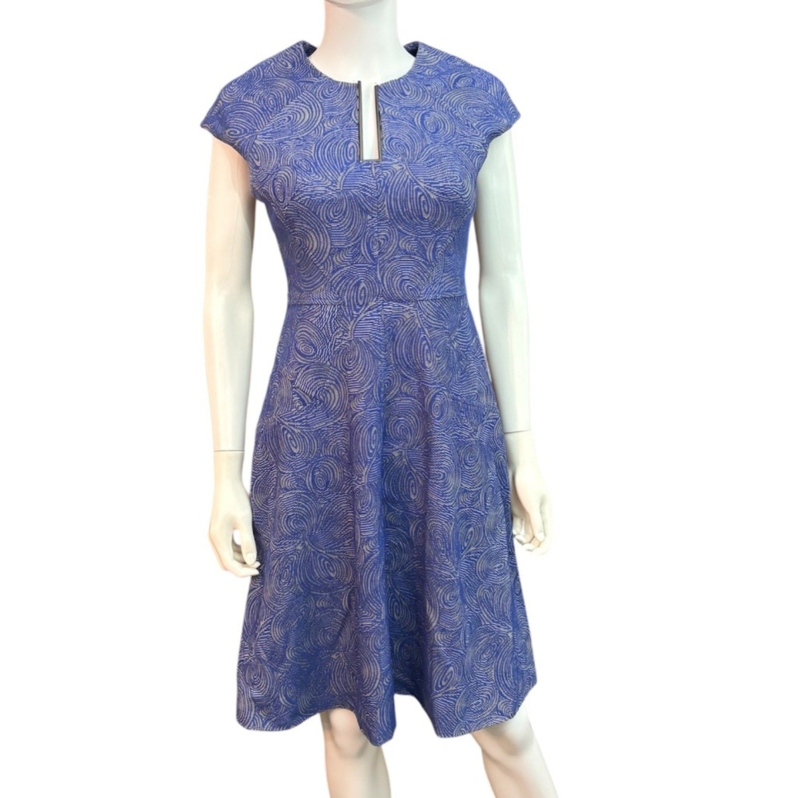 Lela Rose Knee Length U ring dress - size 4