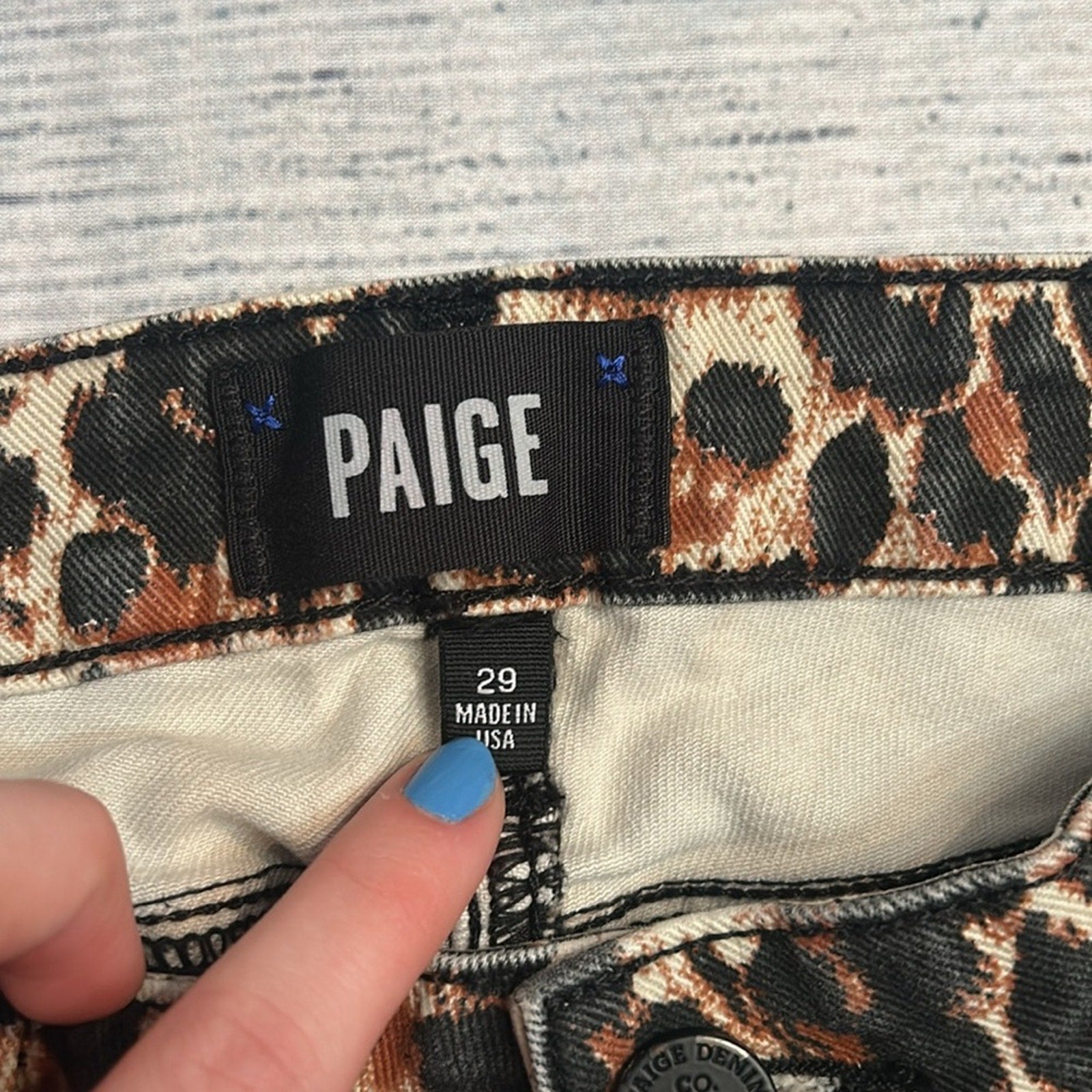 PAIGE Verdugo Ankle Skinny Jeans in Sahara Leopard - size 29