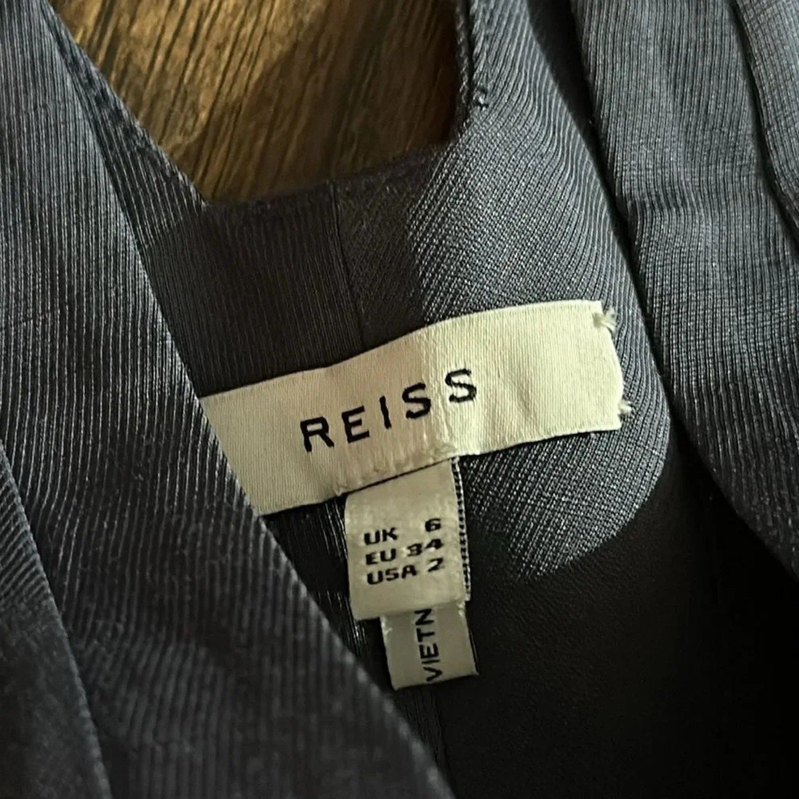 NEW Reiss EMI LINEN BLEND V-NECK TOP