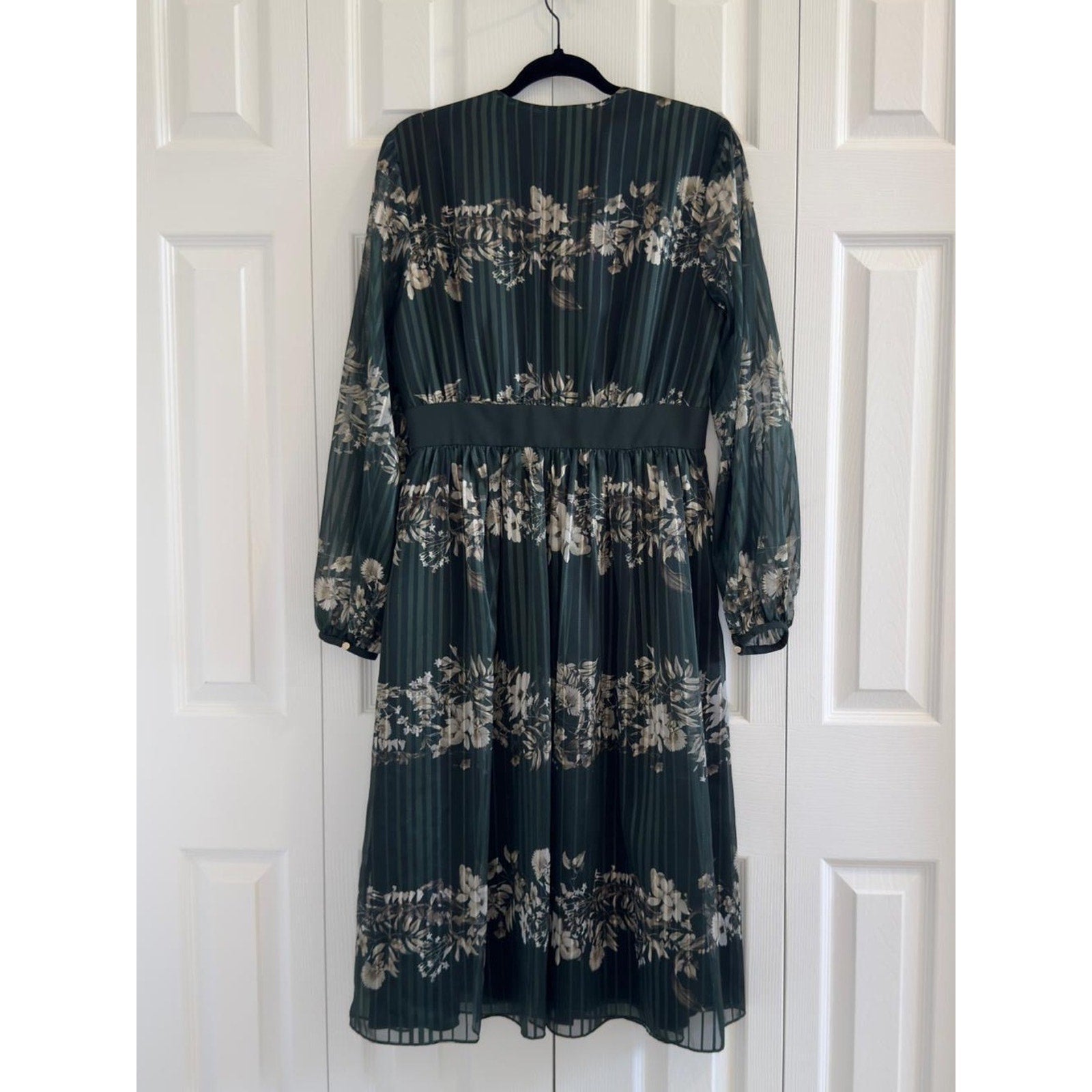 Ted Baker Delyla Meadow-Print Midi Dress - 3 🌟