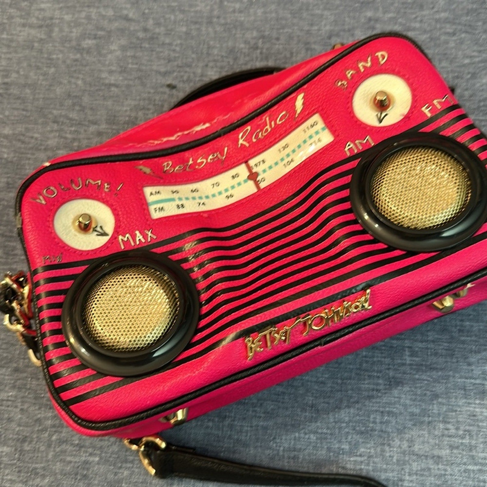 Betsey Johnson Women's Kitsch Boom Box Here Comes Treble Crossbody Handbag