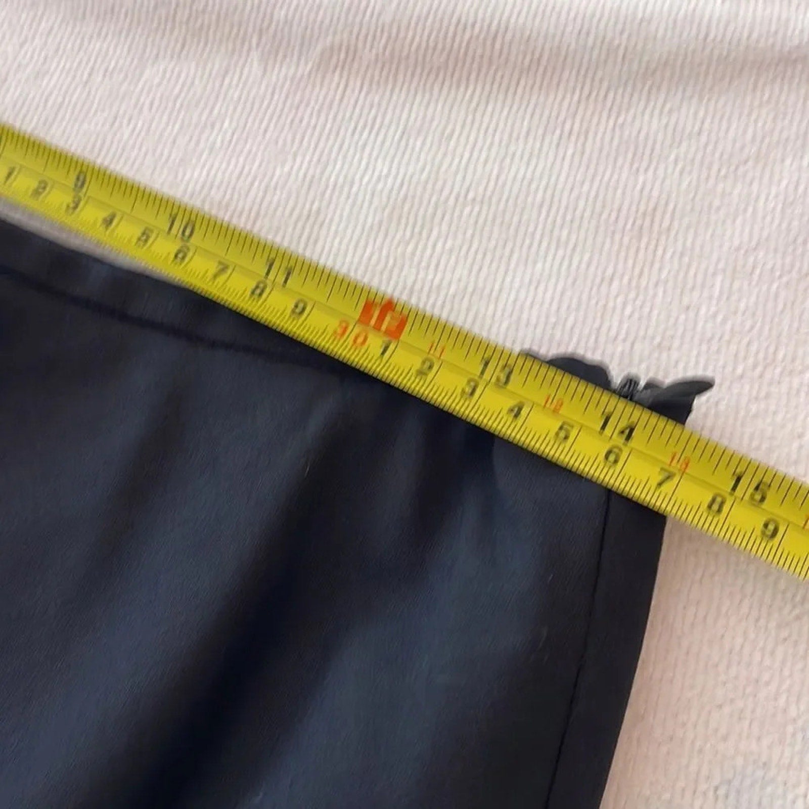 EUC Escada wool Black skirt - size 40