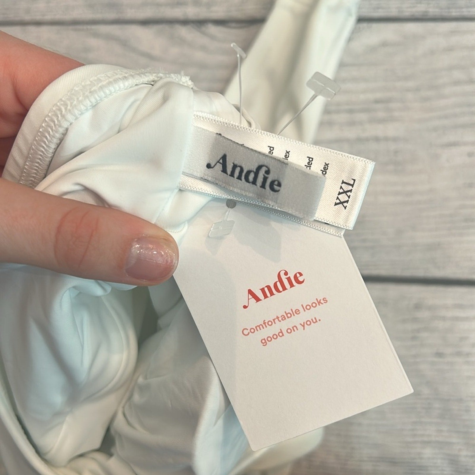 NWT Andie Swim The Mykonos Ribbed One Piece in white - size XXL