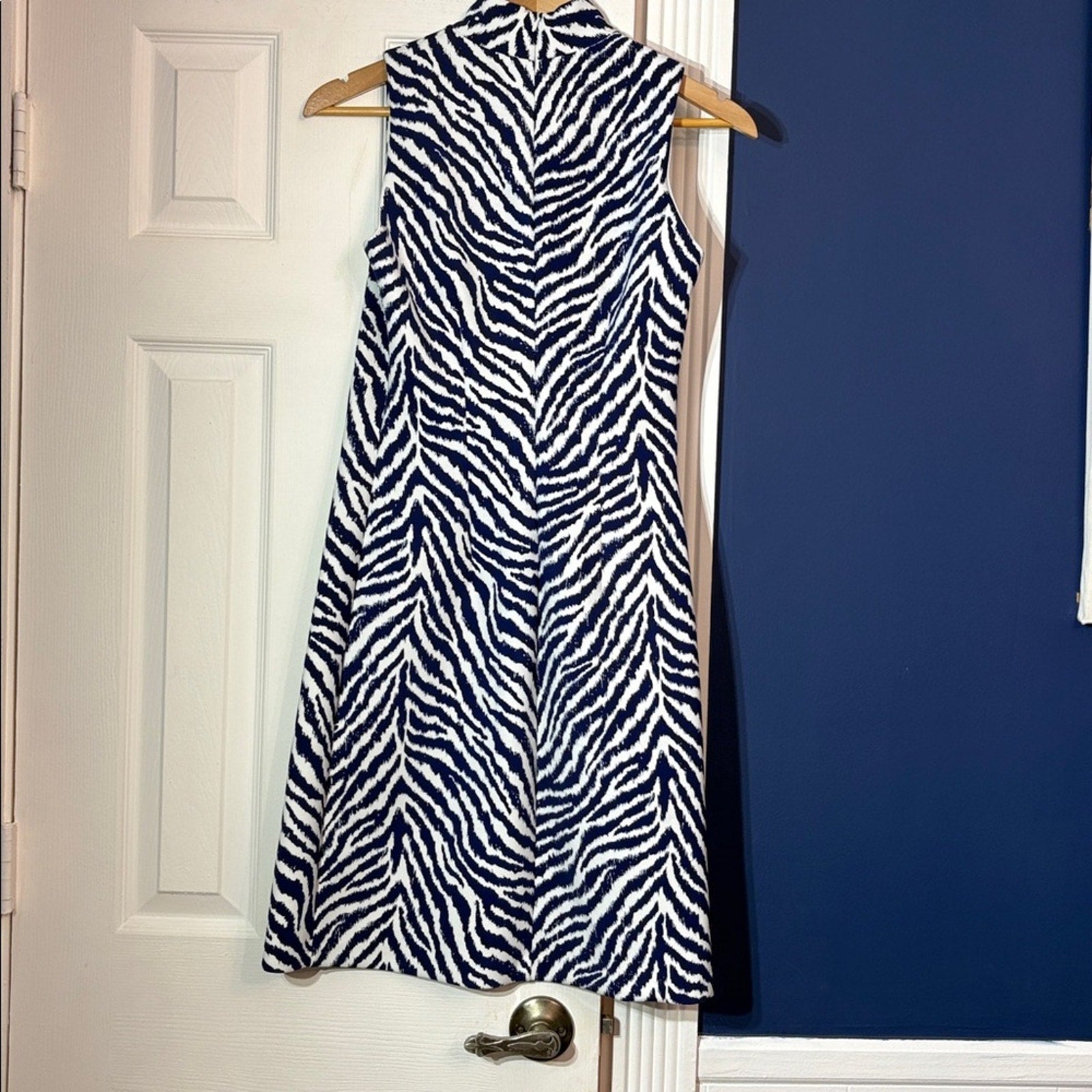 J.McLaughlin Delaney Dress Zebra Animal Print - size XS