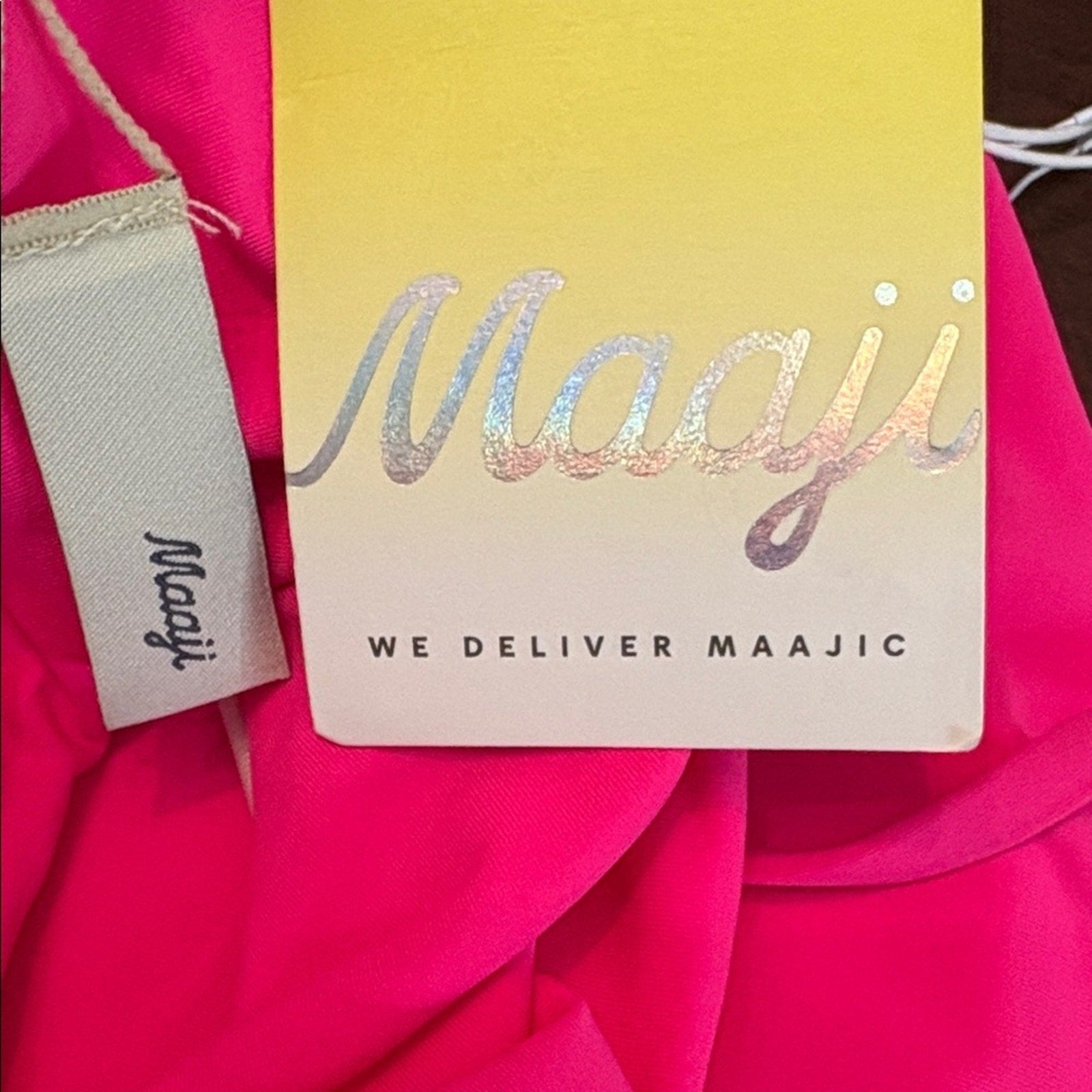 NWT Maaji Dragon Fruit Liberty Sporty Bralette Bikini Top - size XL