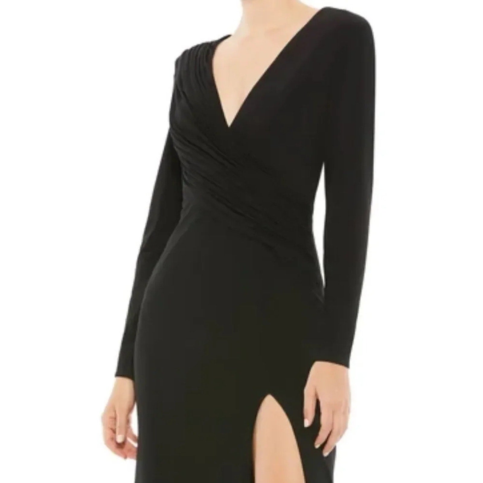 NWT Ieena By Mac Duggal Black dress Style No. 26686 - size. 6