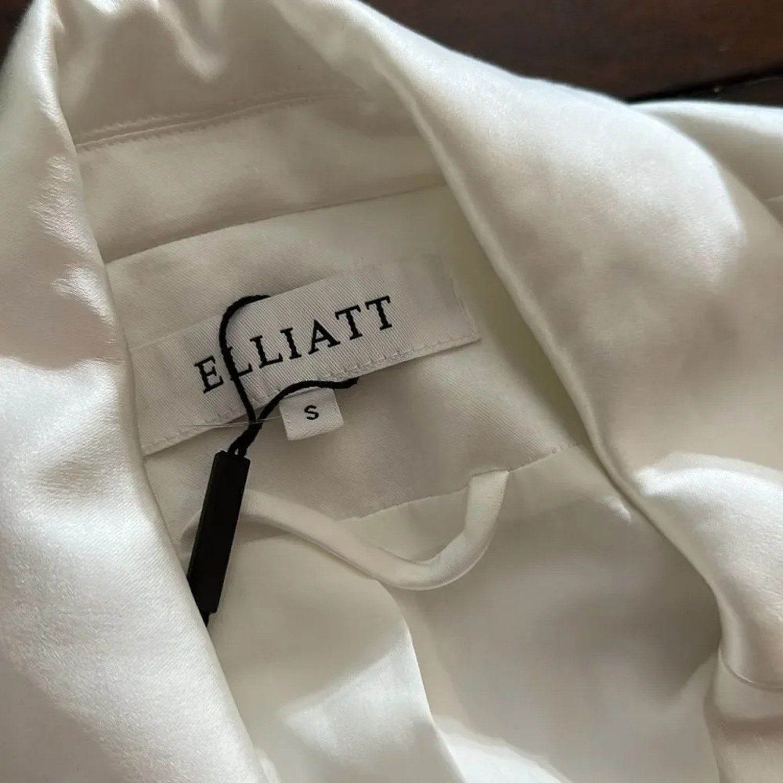 NEW ELLIATT Ridley Suit - Satin Blazer & Pants Set - Size S