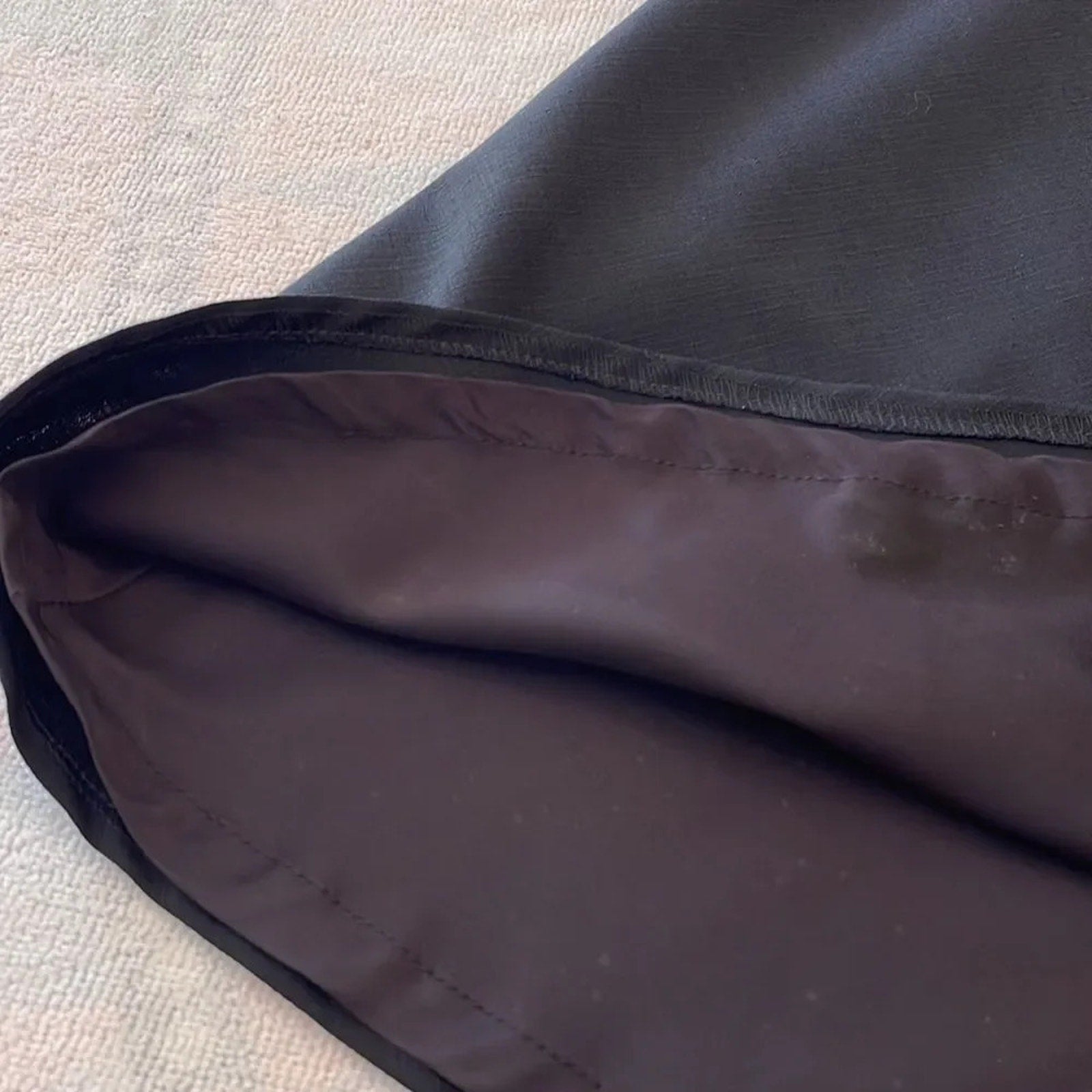 EUC Escada wool Black skirt - size 40