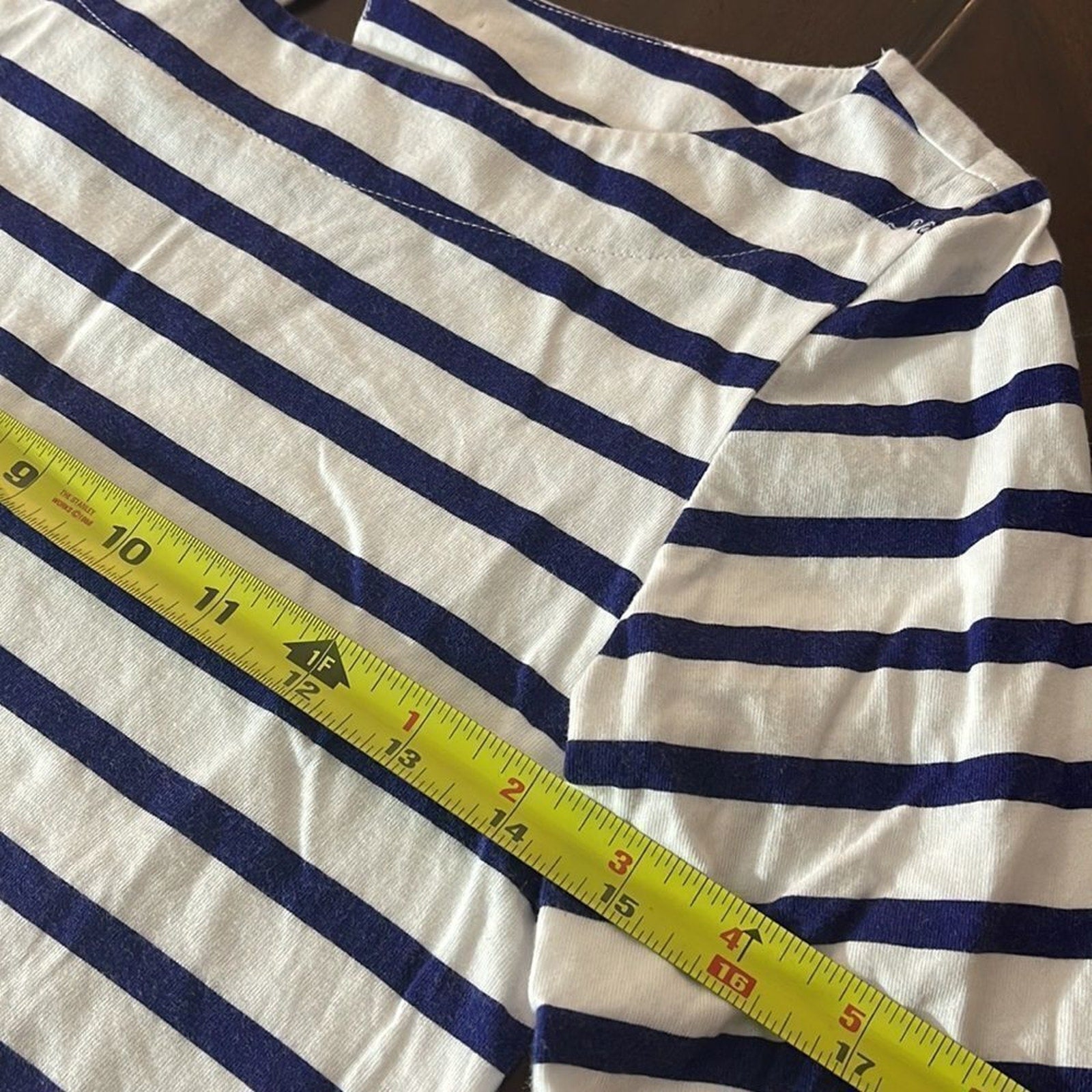 Lilly Pulitzer waverly top in serene striped navy - size XS