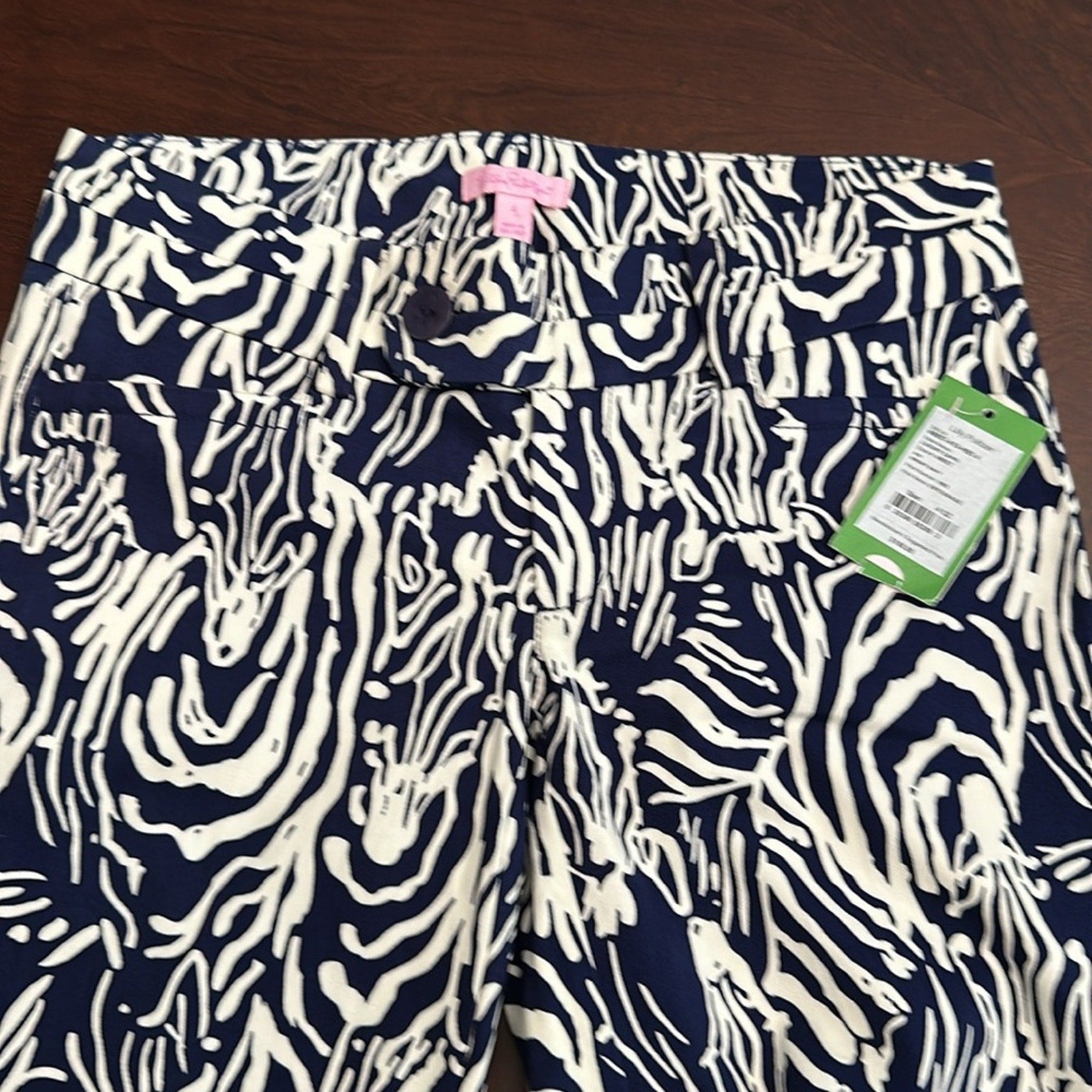 NWT Lilly Pulitzer Luxury Capri Navy Blue Zebra Pants Entourage - size 4
