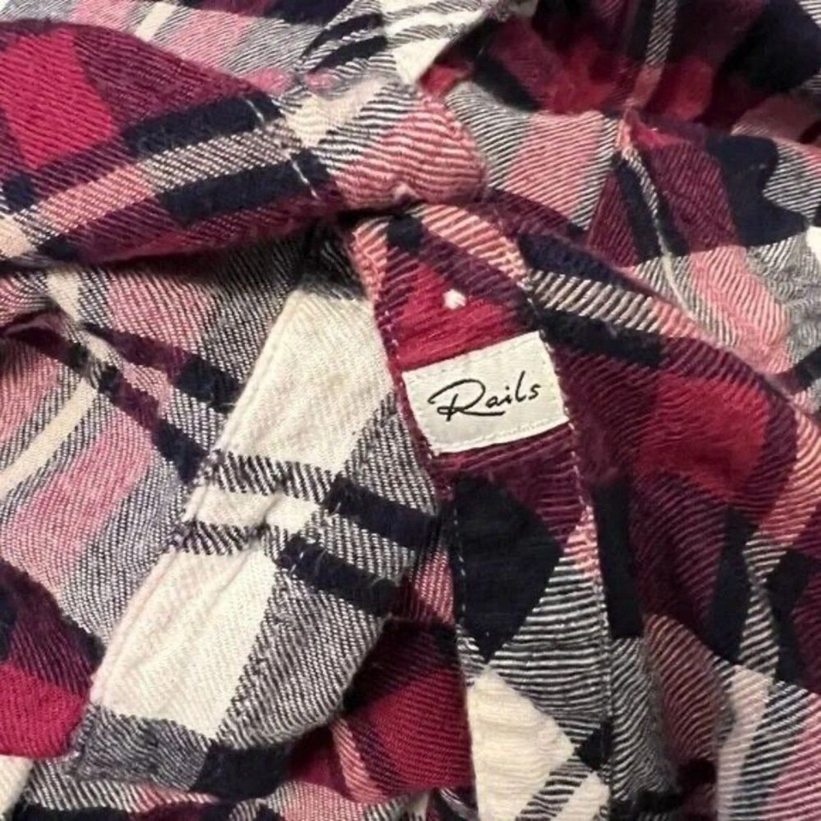 NEW Rails Hunter Lychee, Navy, & White - size small