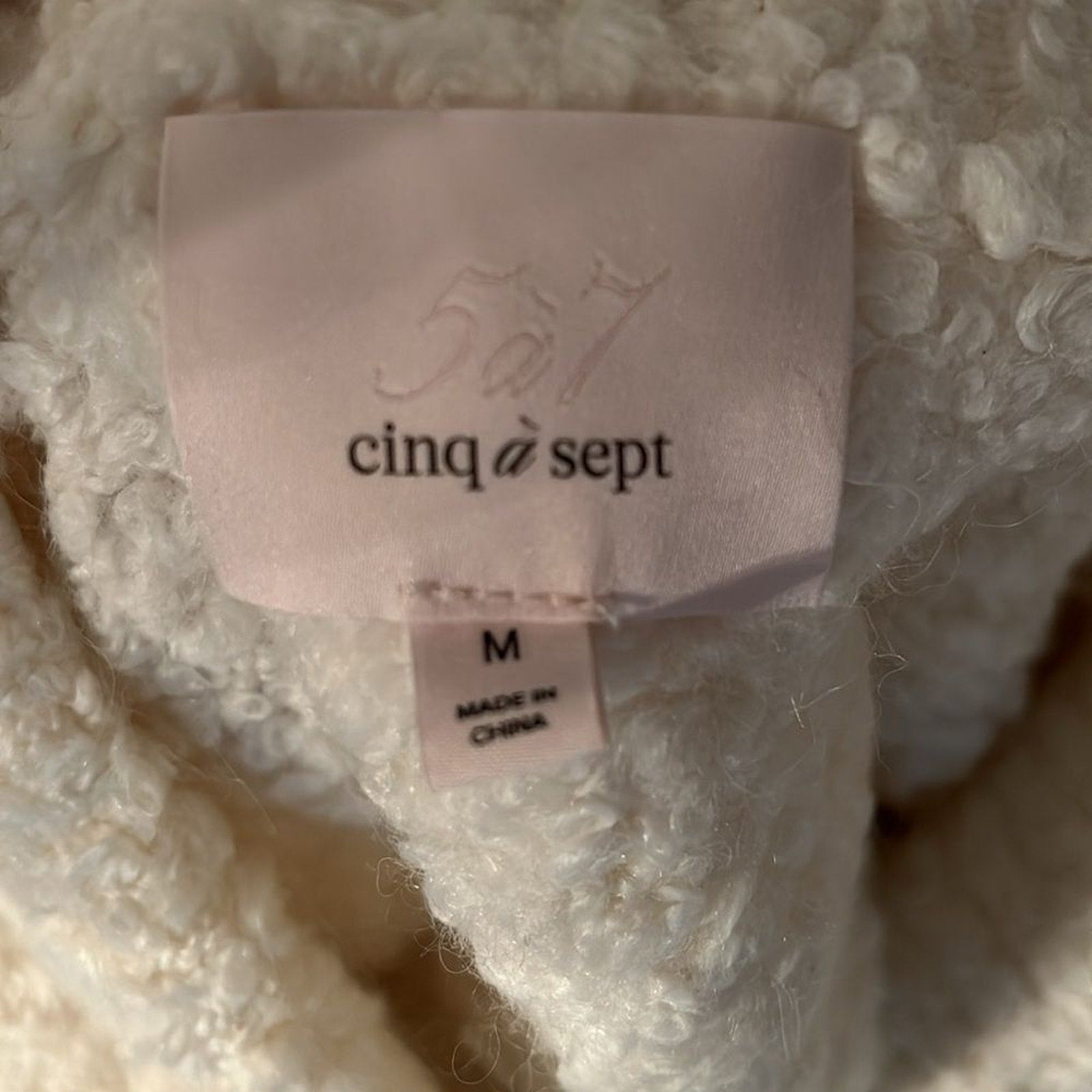 NEW CINQ A SEPT LEYA WOOL BLEND OFF THE SHOULDER PULLOVER SWEATER - size M
