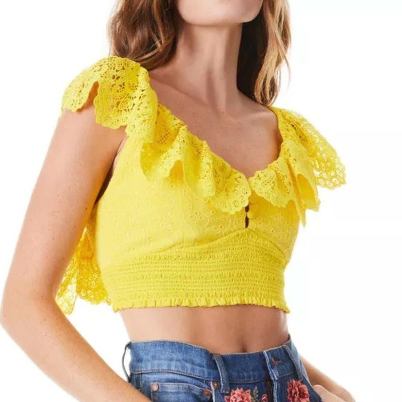 NEW Alice + Olivia Bleeker Ruffled Lace Crop Top - size Large