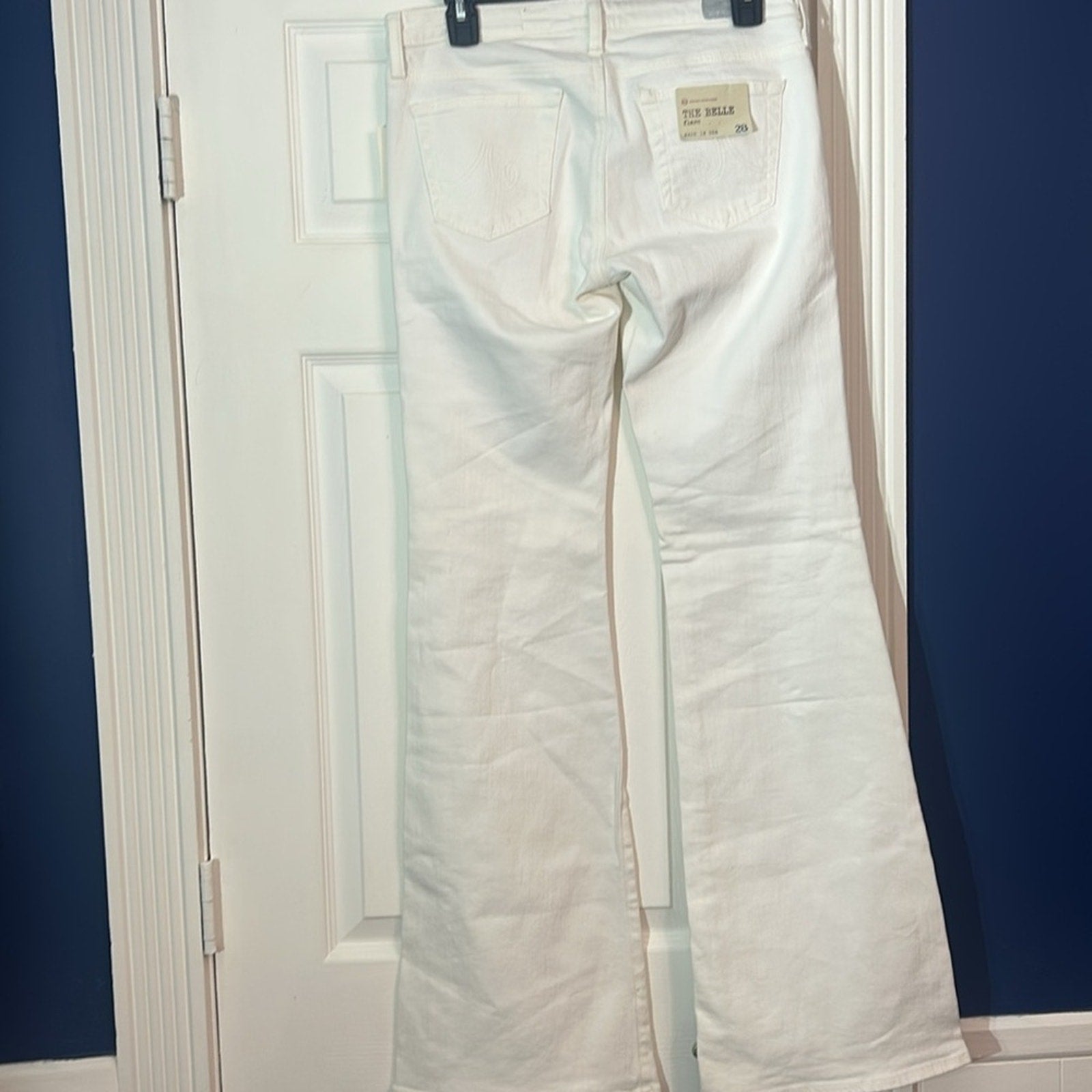 NWT AG Jeans - The Belle Flare in White - size 28R