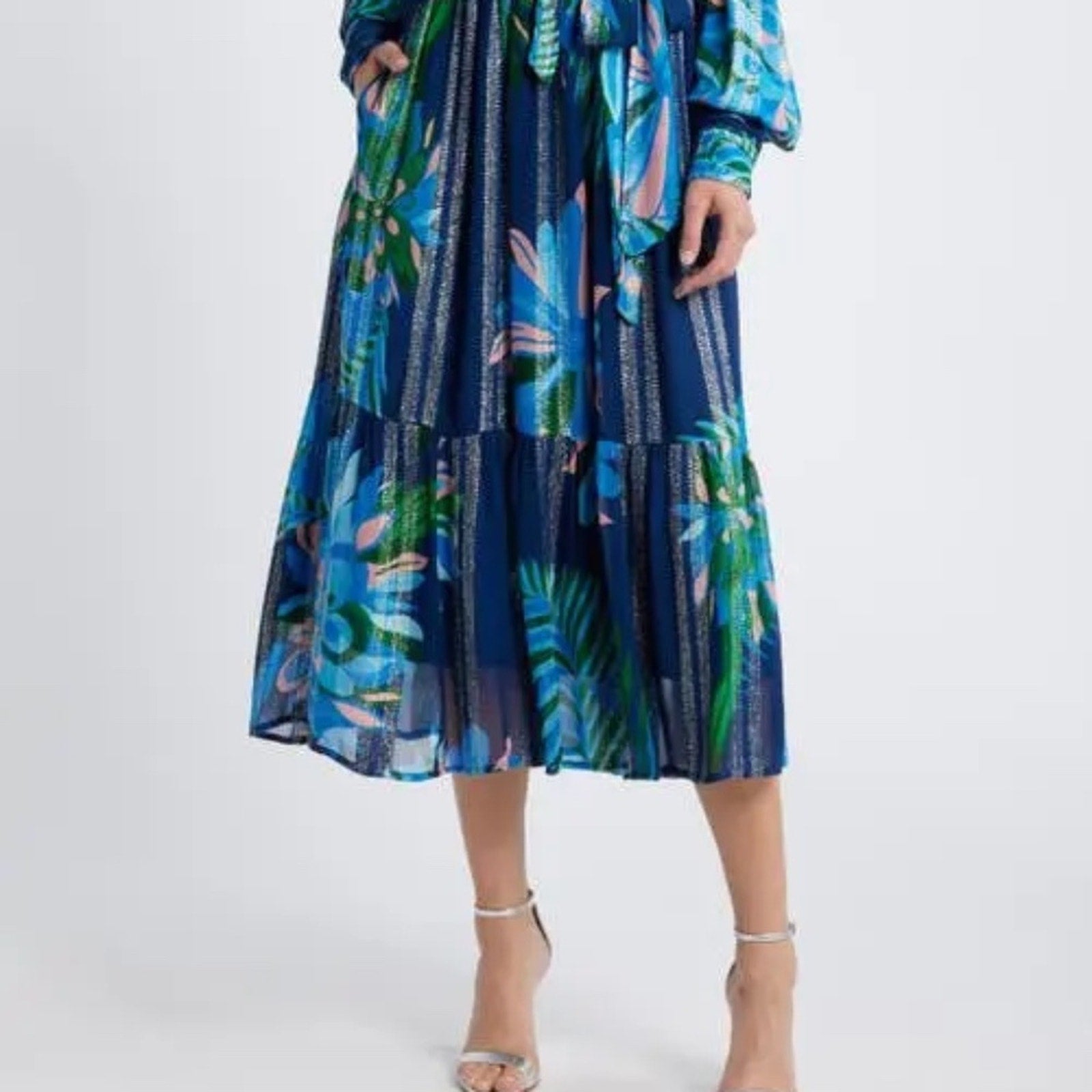 NWT CIEBON Adele Metallic Long Sleeve Midi Dress - size M