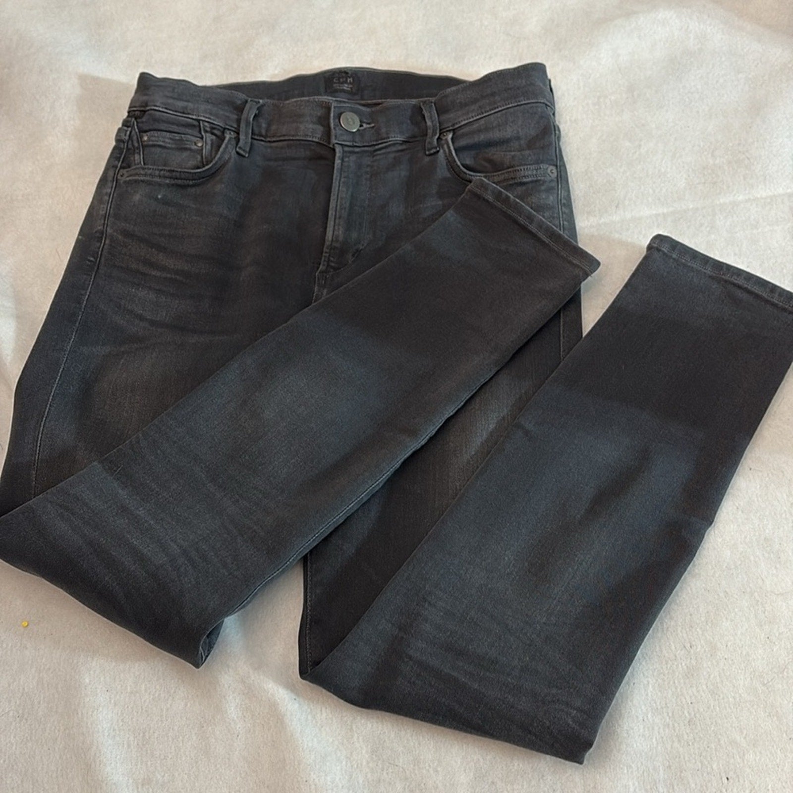 Citizens of Humanity Rocket Crop High Rise Skinny Jeans - size 28