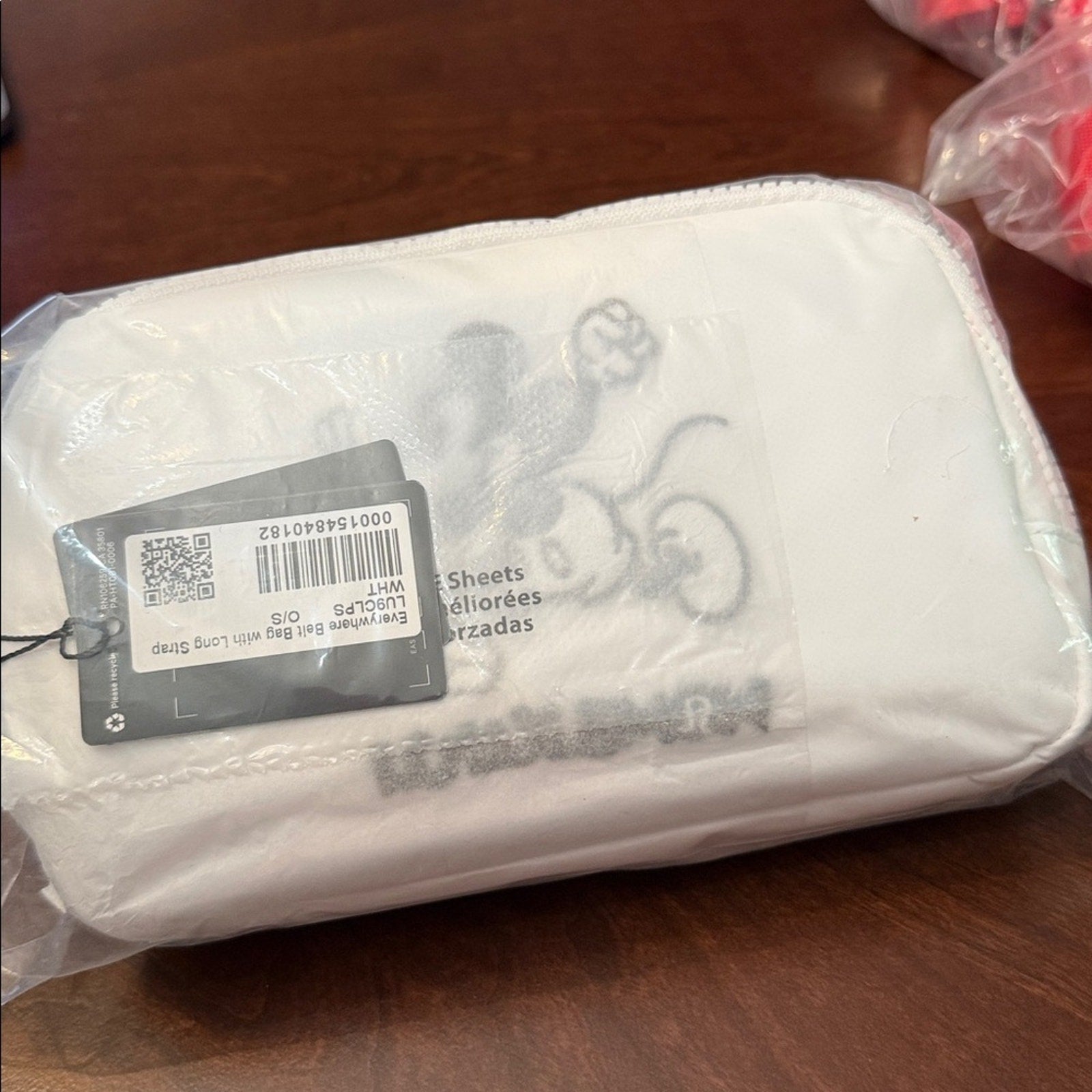 NEW Disney x Lululemon *Everywhere Belt Bag 1L Mickey in Motion Graphic