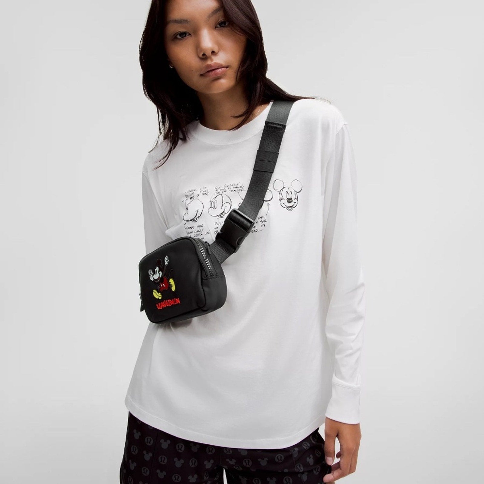 NEW Disney x Lululemon *Everywhere Belt Bag 1L Mickey in Motion Graphic