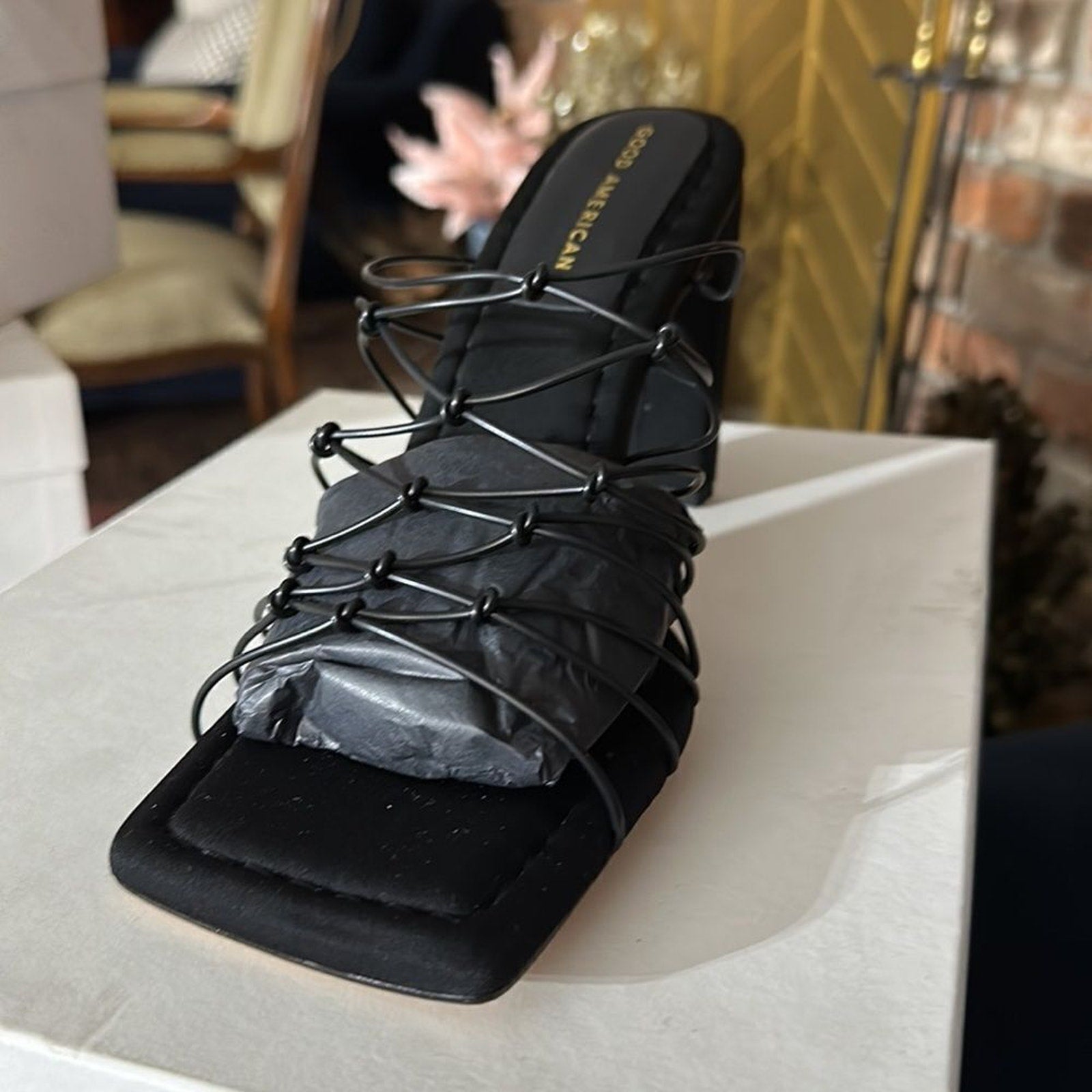 NEW Good American Caged Mule Neoprene Black Size 10.5 GA372N-X