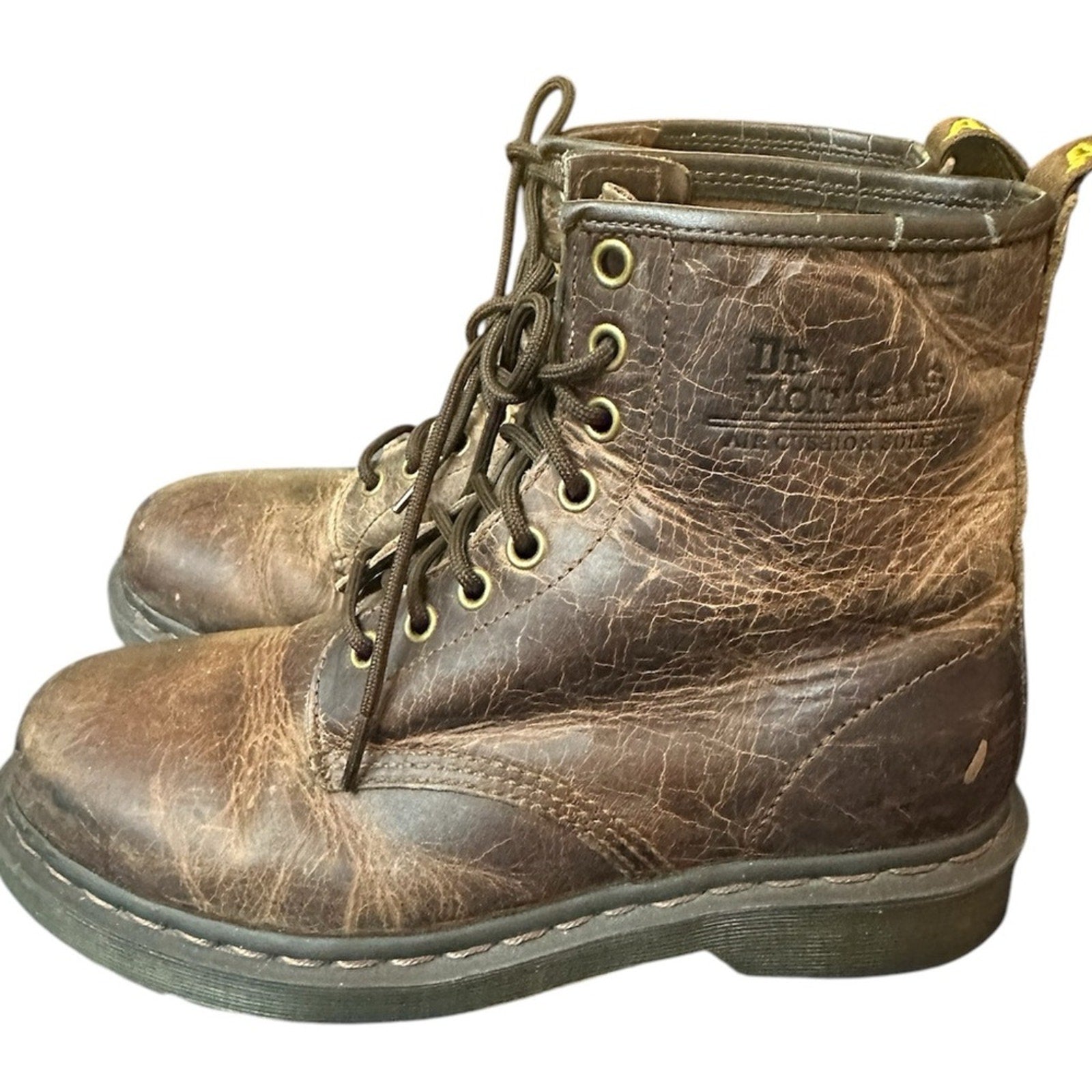 Doc marten classic dark brown boot - women's 8 US