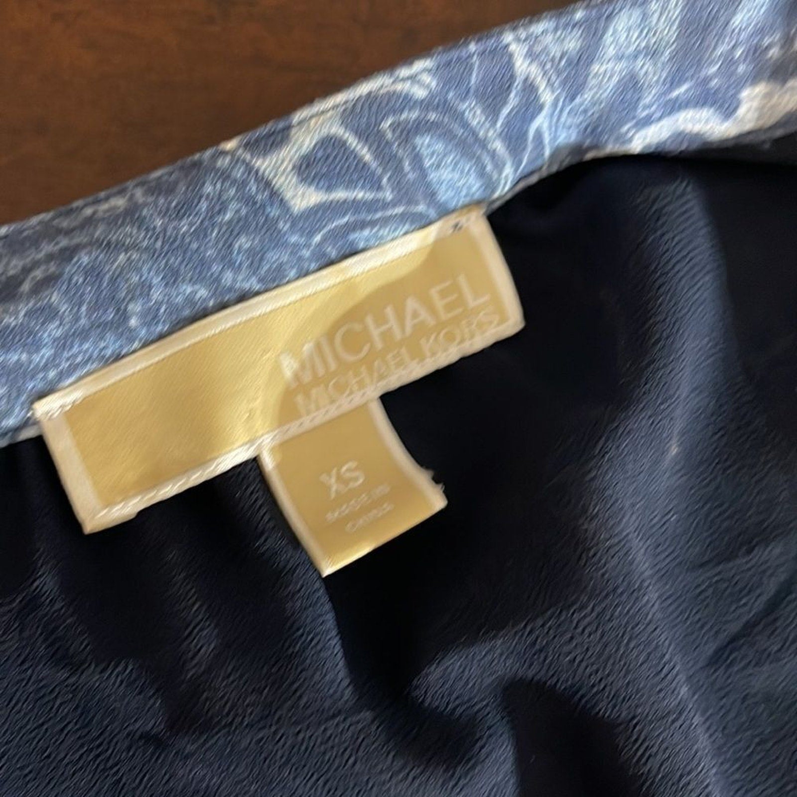 EUC Michael Kors DEVONSHIRE PLEAT DRESS IN MONTEREY BLUE - size XS