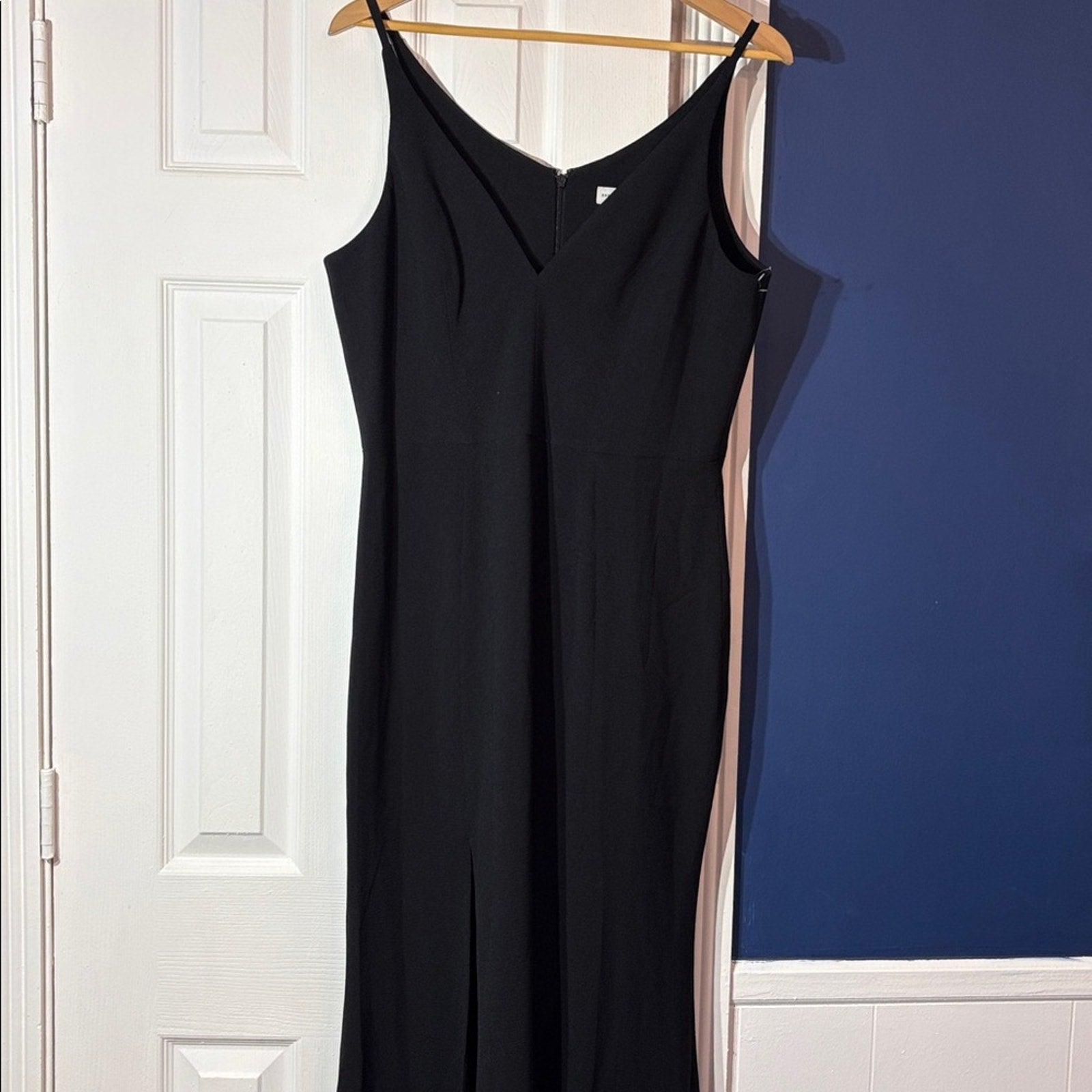 DRESS THE POPULATION Iris Slit Crepe GOWN DRESS Black- Size XXL