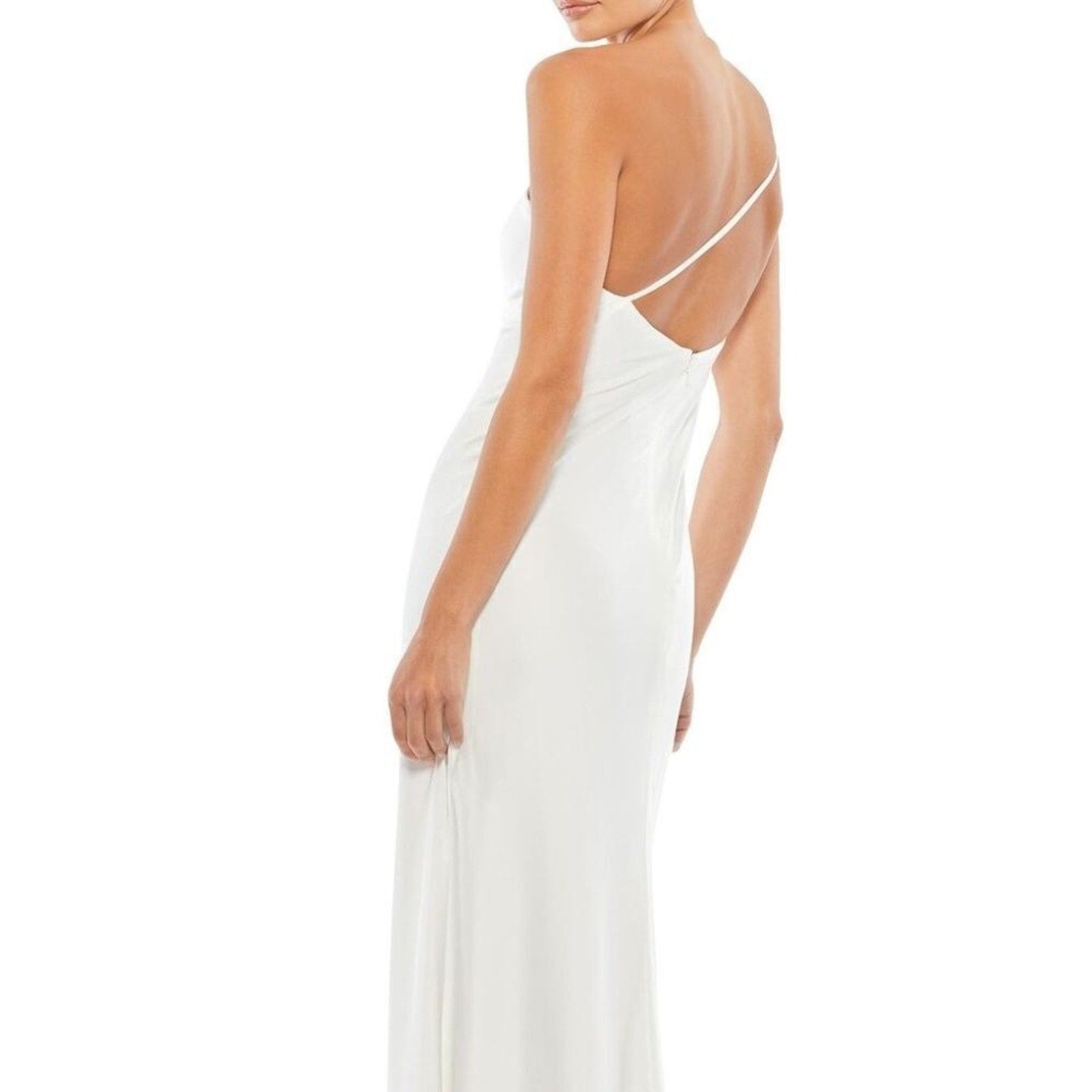 NEW Ieena Mac Duggal One-Shoulder Satin Sheath Gown White - size 6