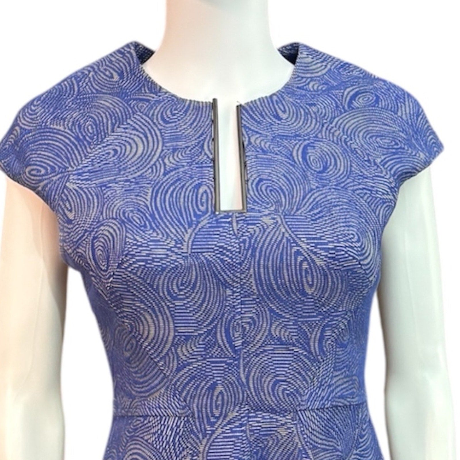 Lela Rose Knee Length U ring dress - size 4