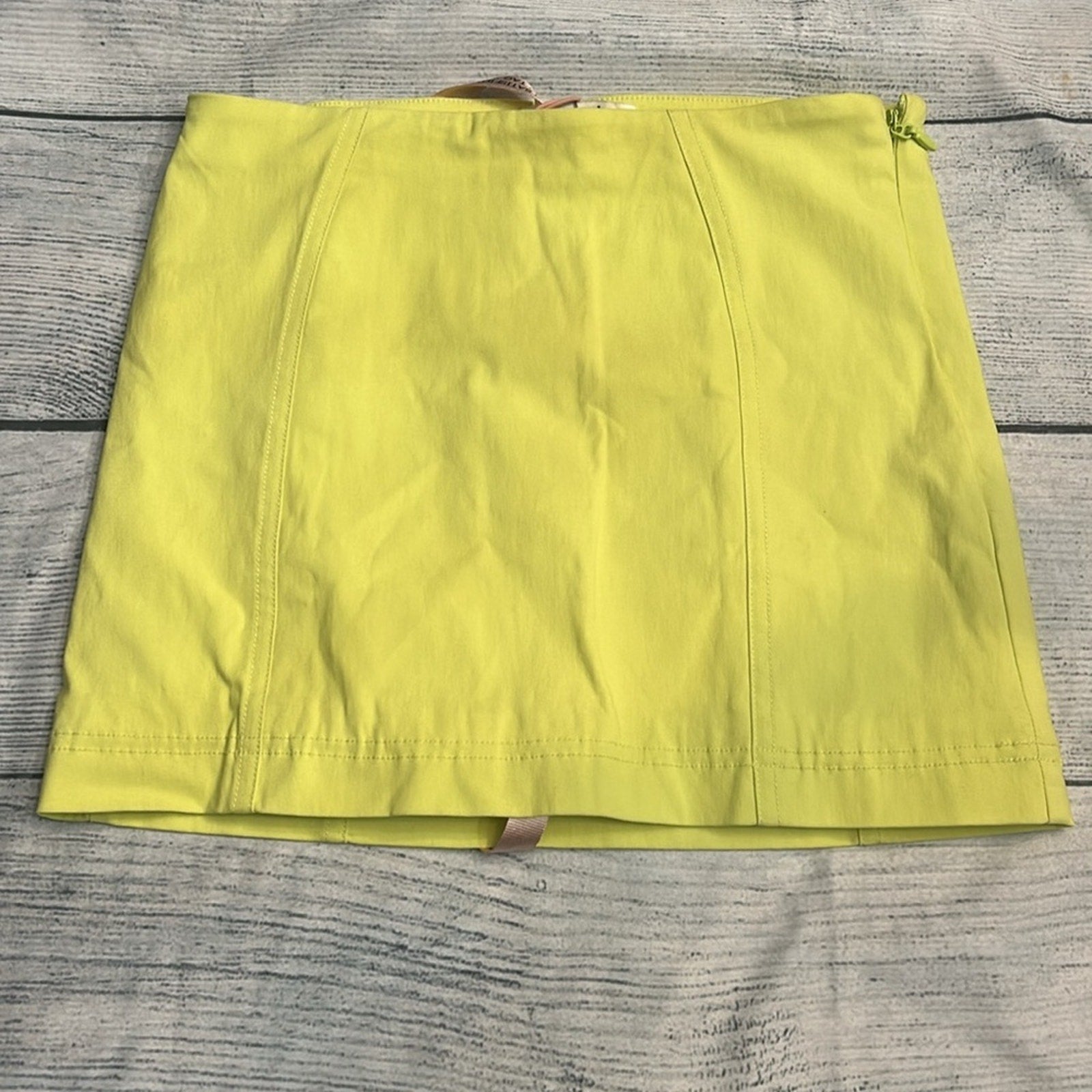 NWT House of CB NISHA Neon Sculpting Mini Skirt - size XS
