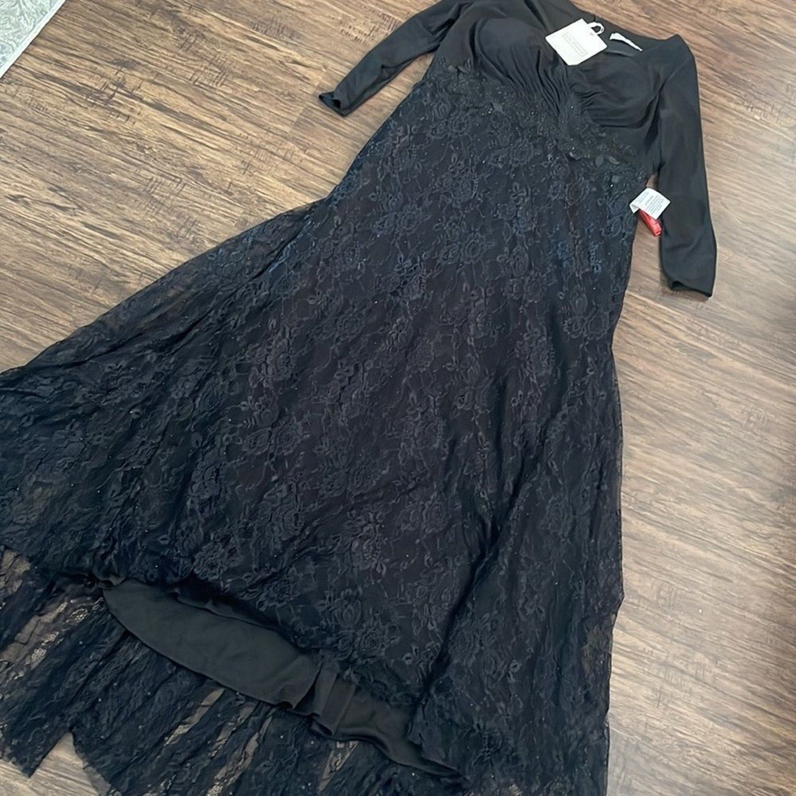 NWT MAC DUGGAL Lace Maxi Gown 67896 DRESS - size 16W